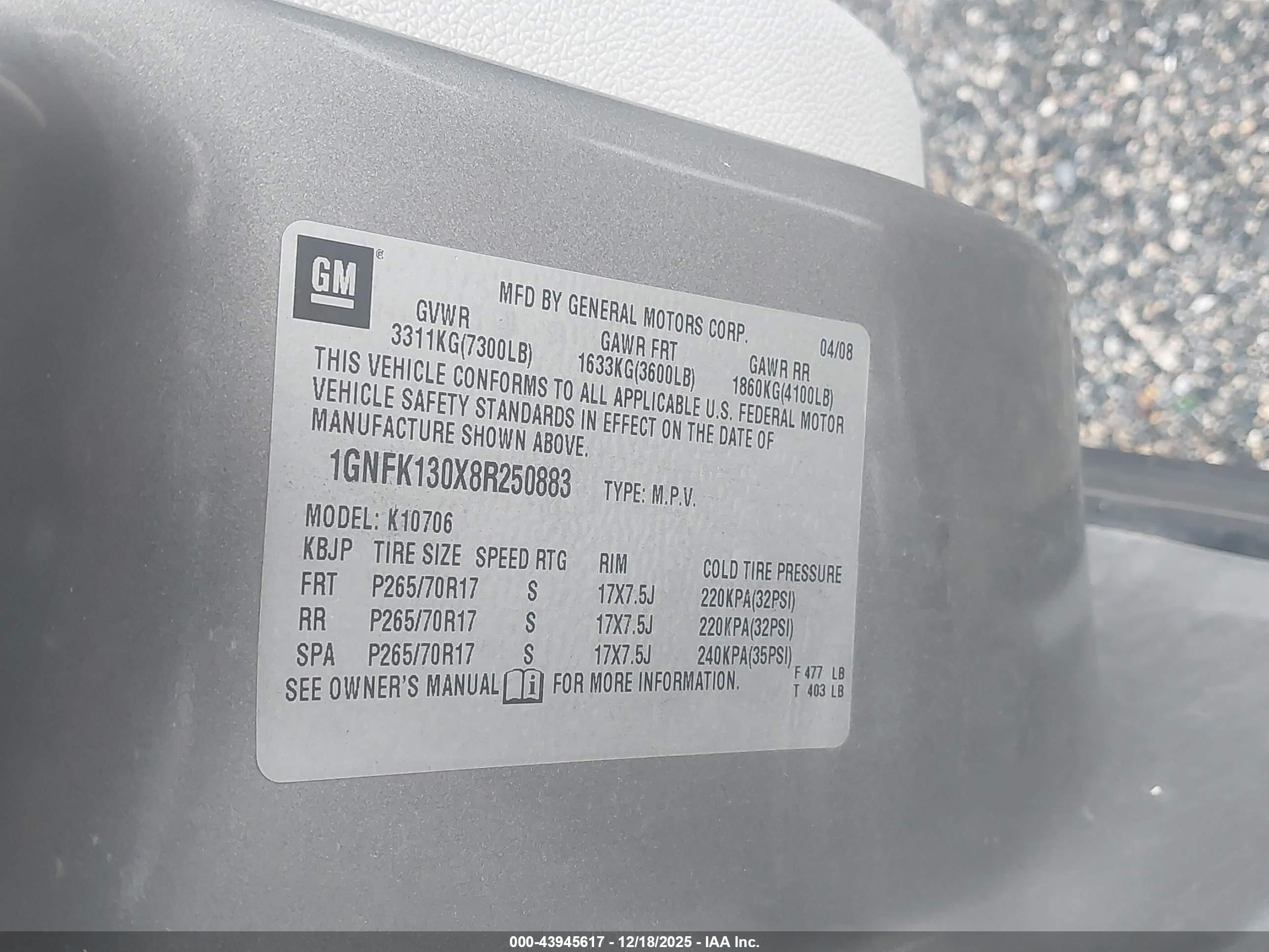 CHEVROLET TAHOE image 9