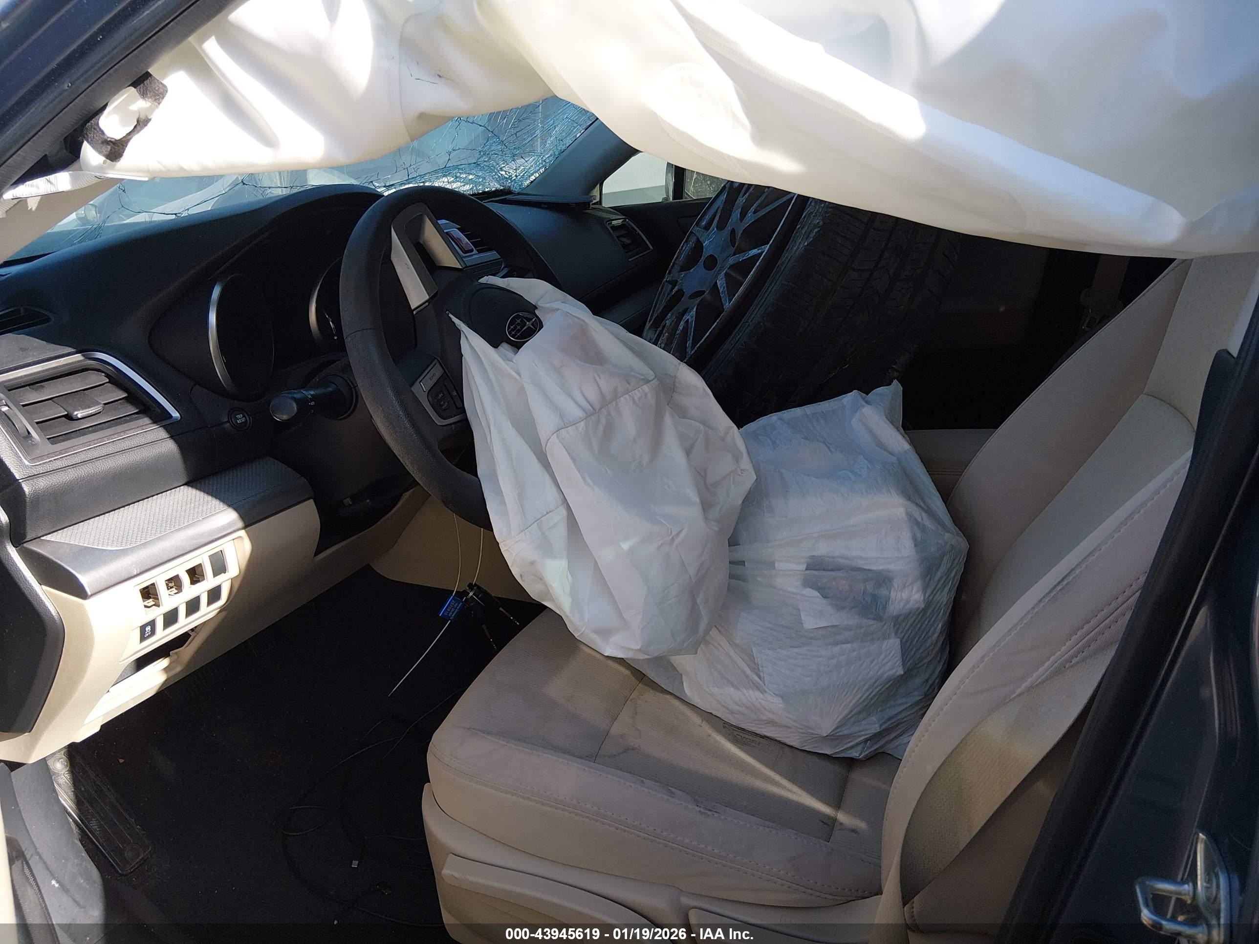SUBARU LEGACY image 5