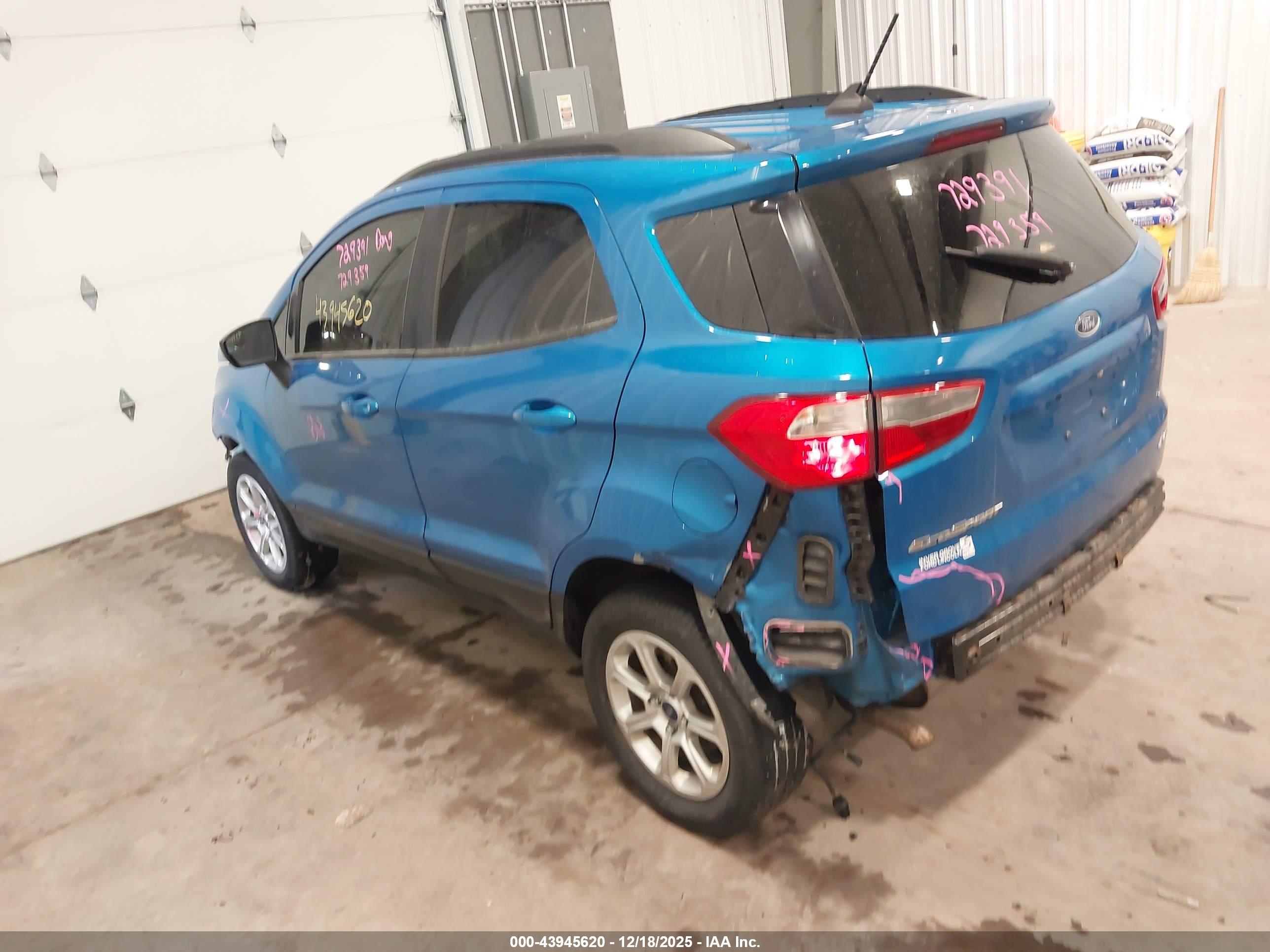 FORD ECOSPORT image 3
