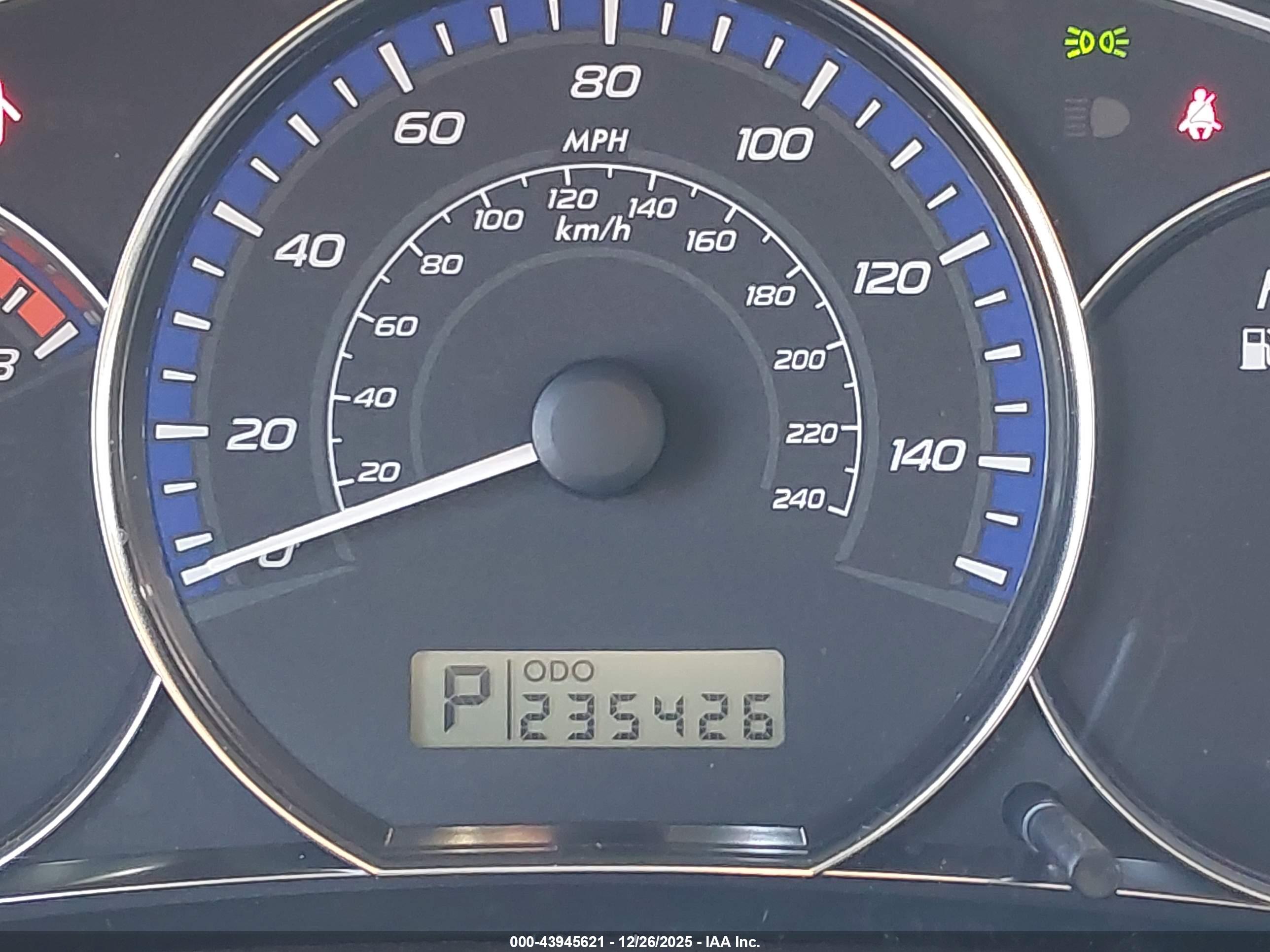 SUBARU FORESTER image 7