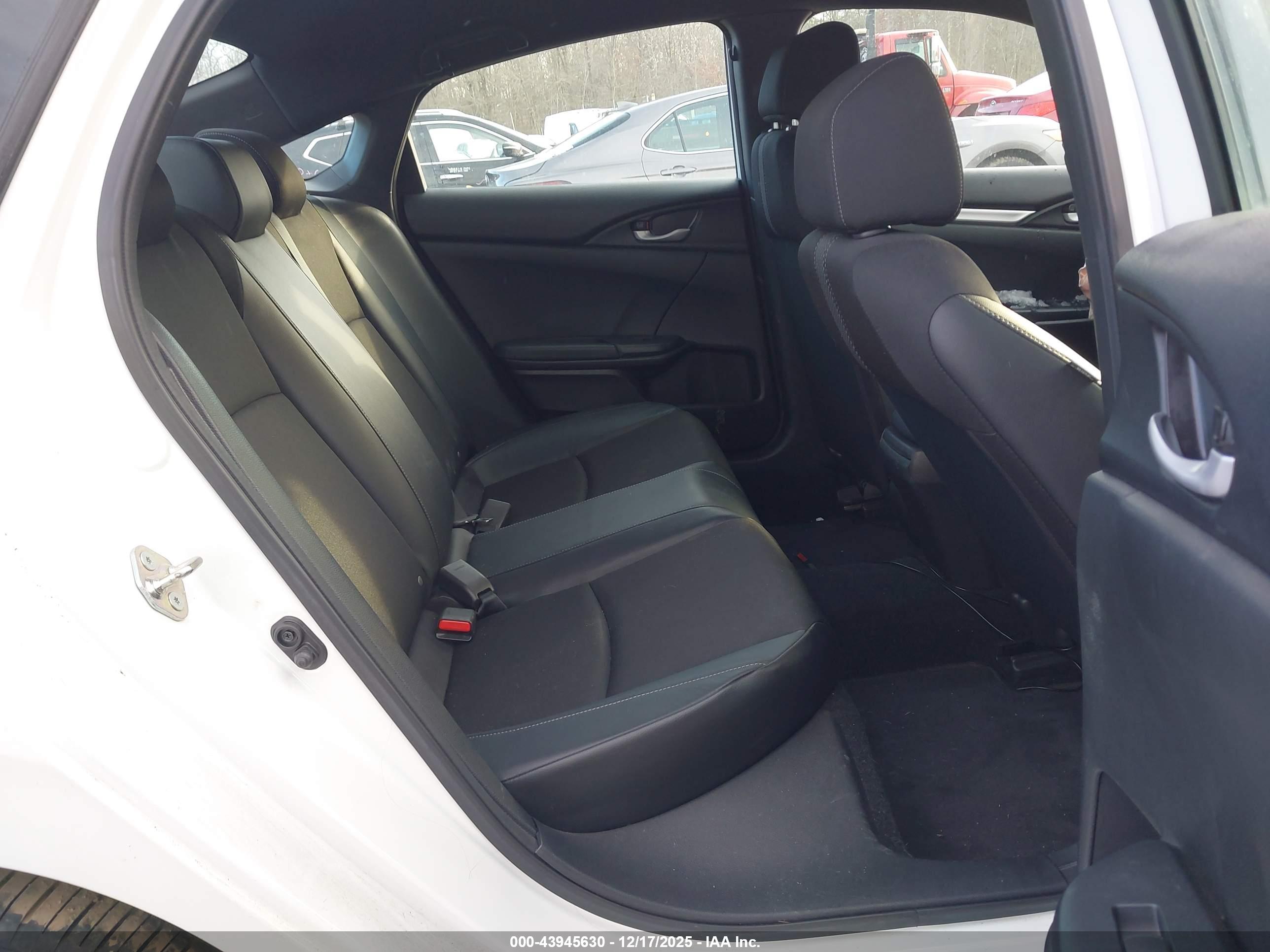 HONDA CIVIC image 8