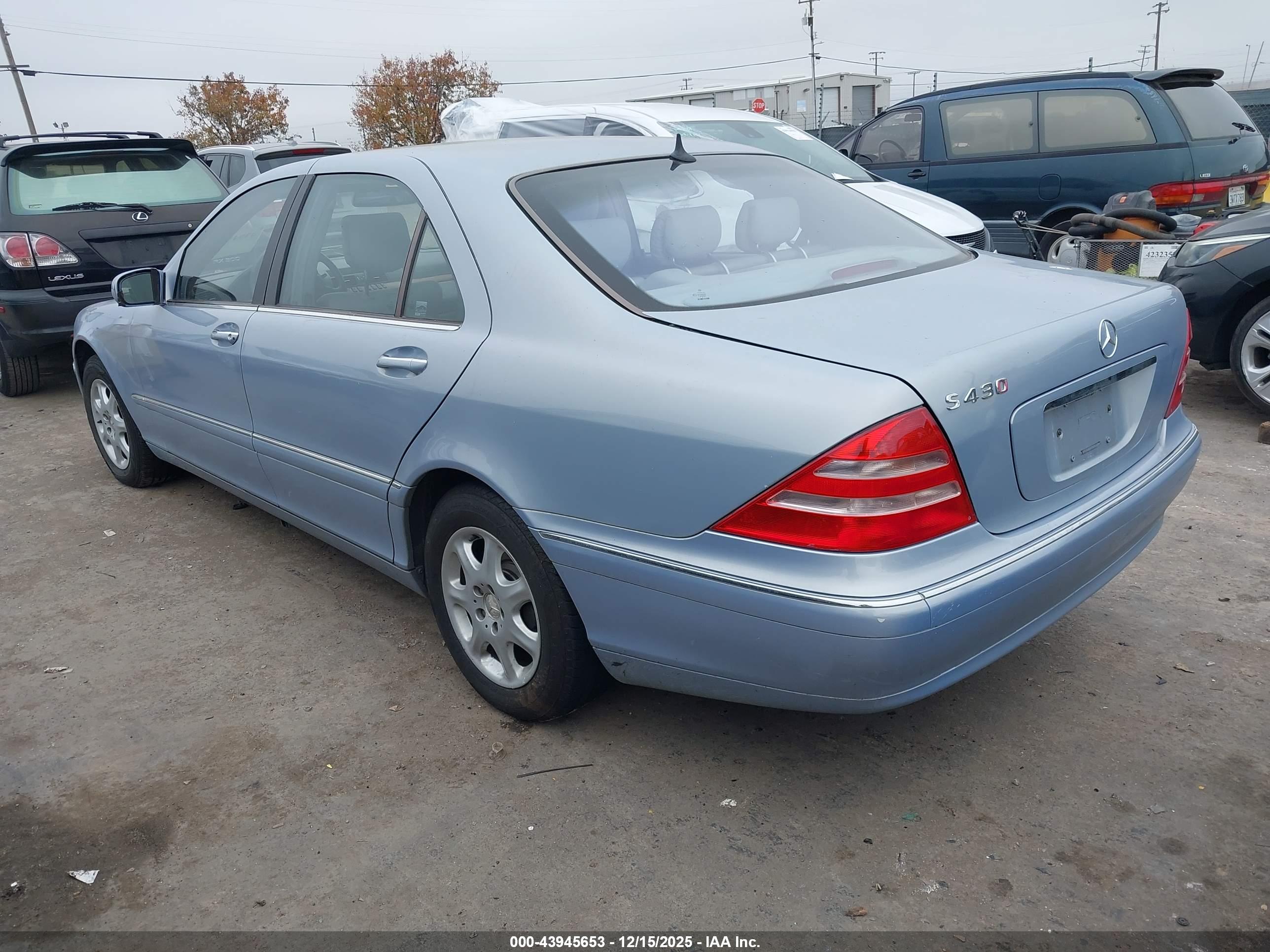 MERCEDES-BENZ S image 3