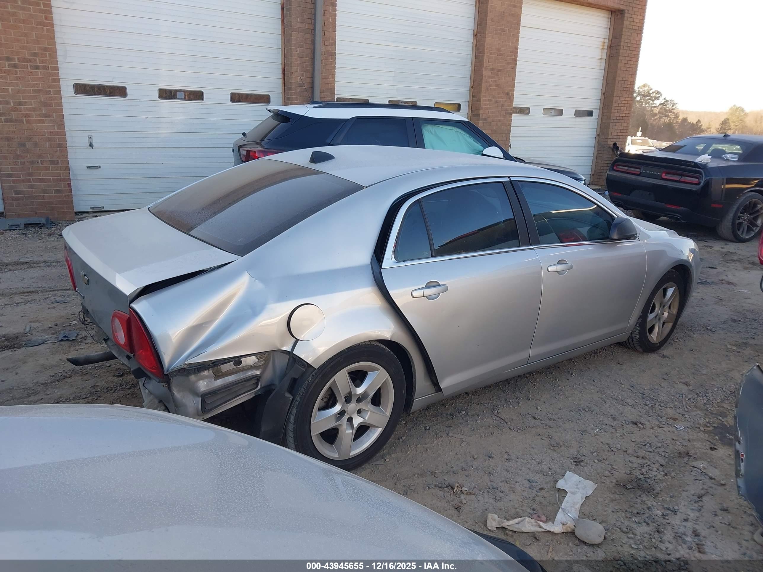 CHEVROLET MALIBU image 4