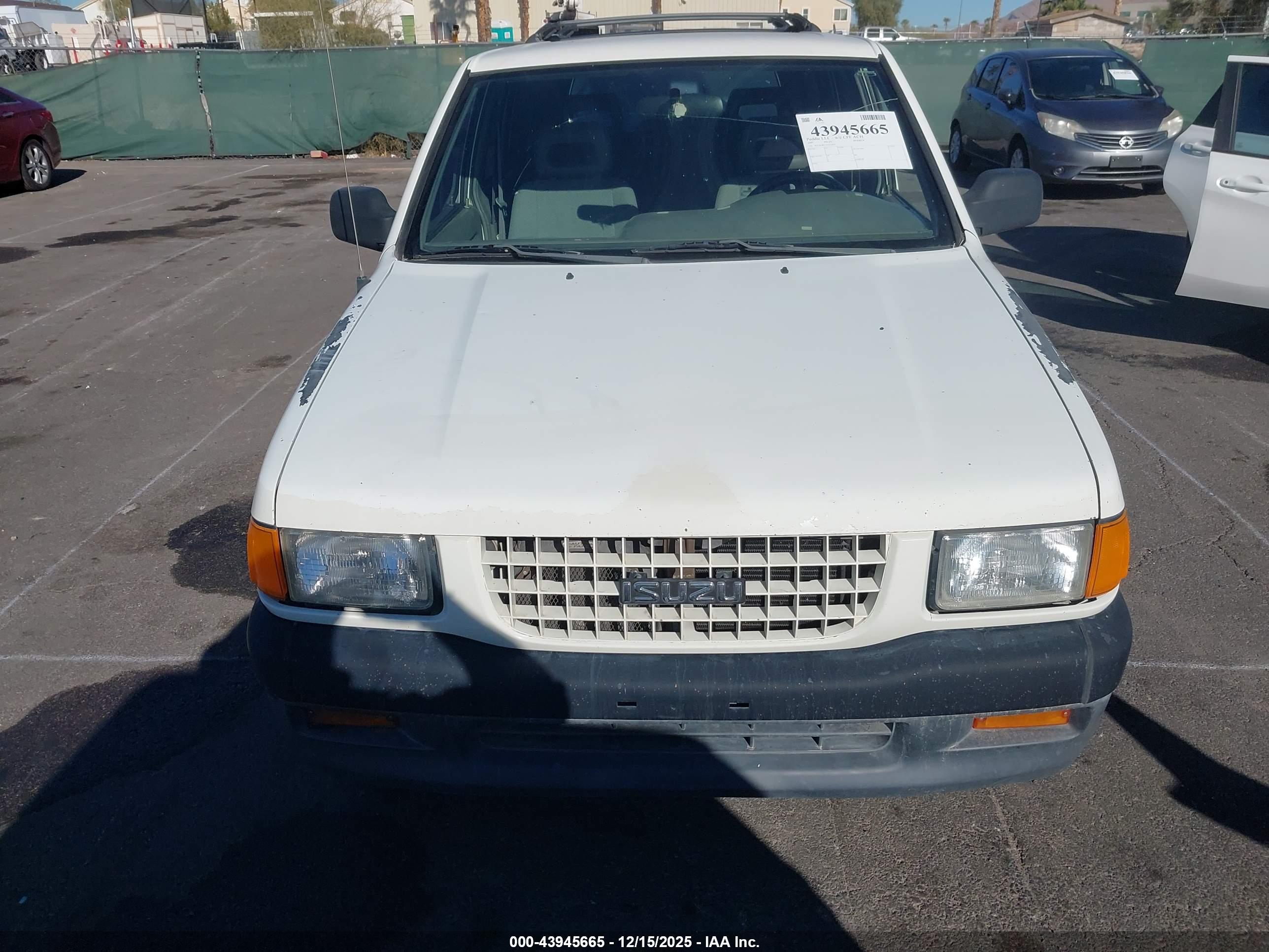 ISUZU RODEO image 6