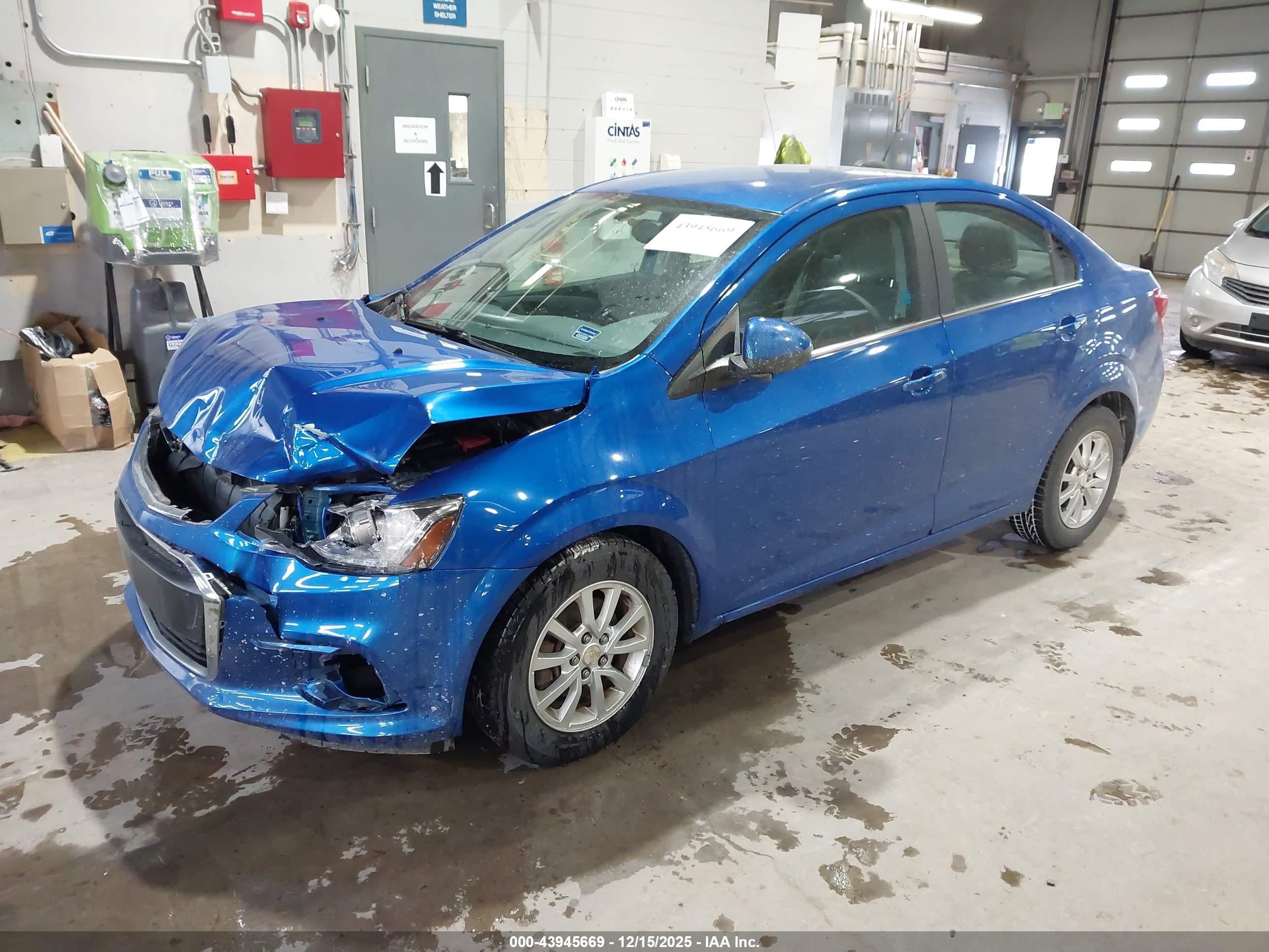 CHEVROLET SONIC image 2