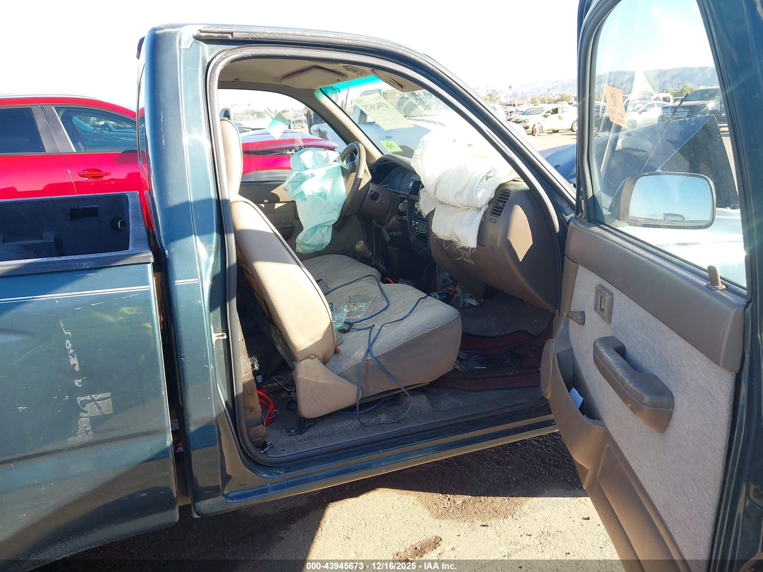TOYOTA TACOMA image 5