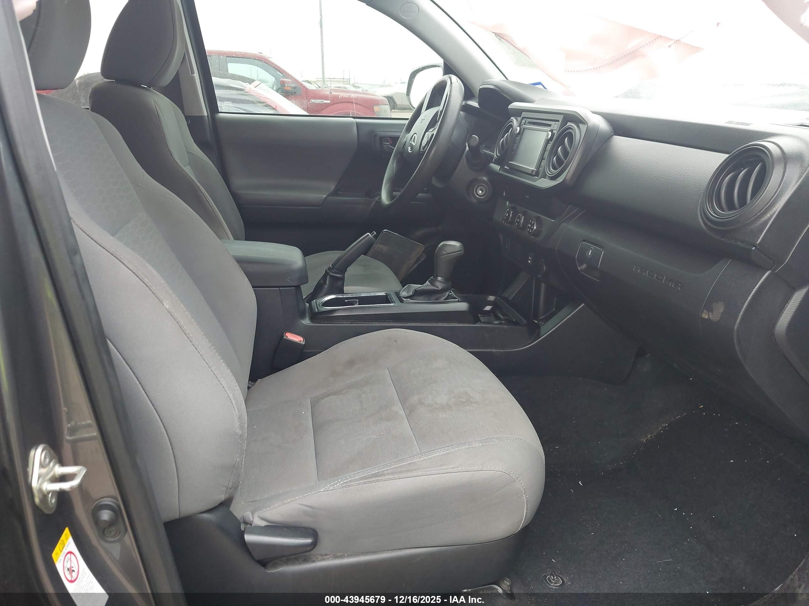 TOYOTA TACOMA image 5