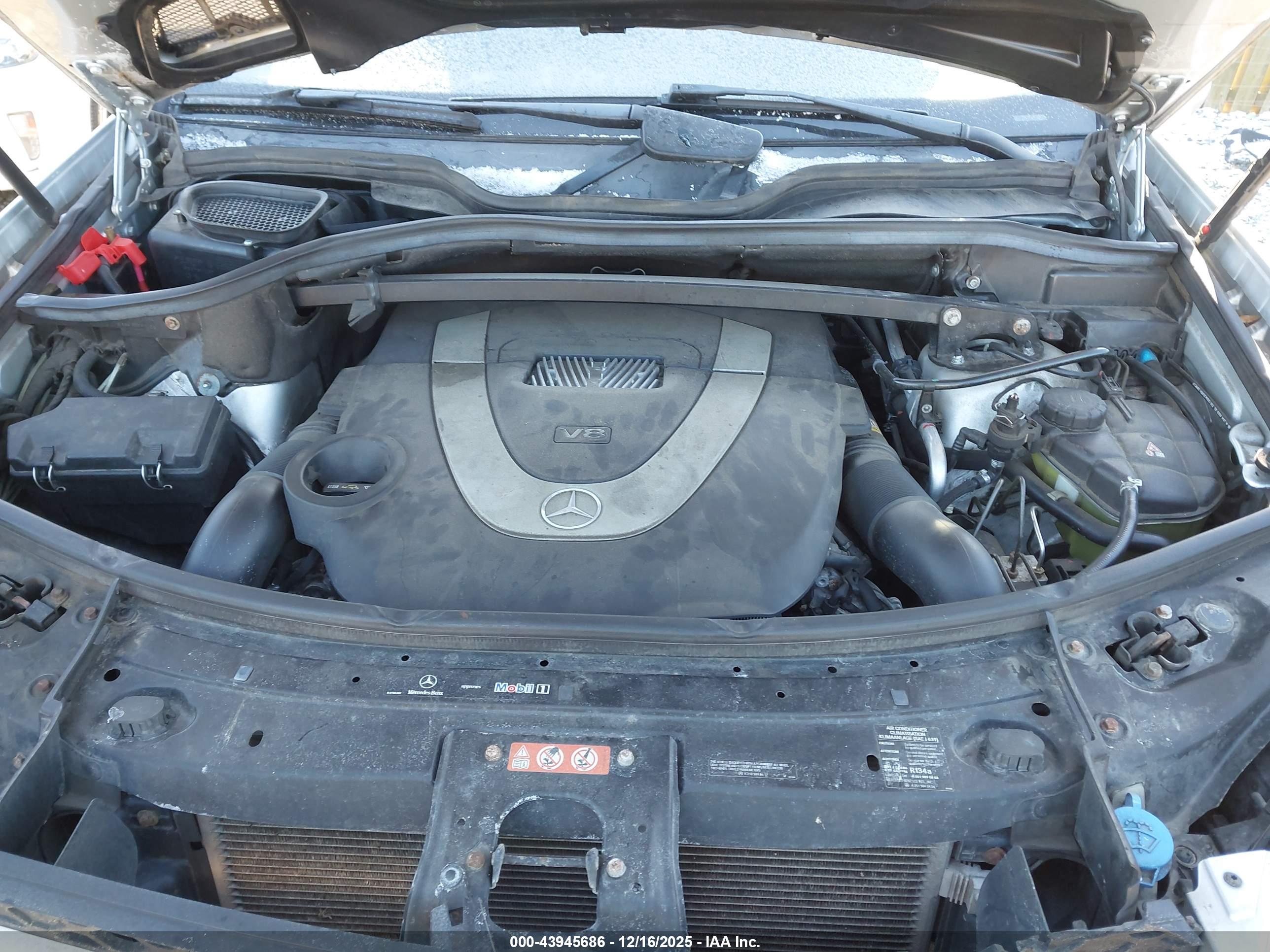 MERCEDES-BENZ GL image 10