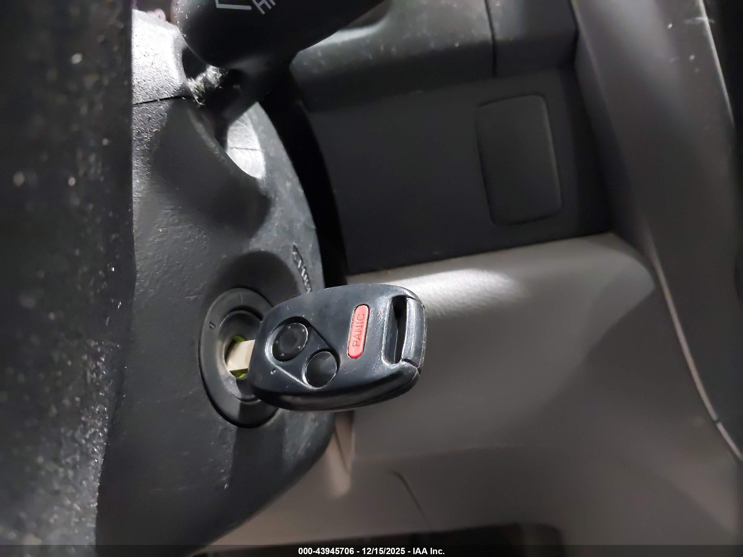 HONDA CR-V image 11