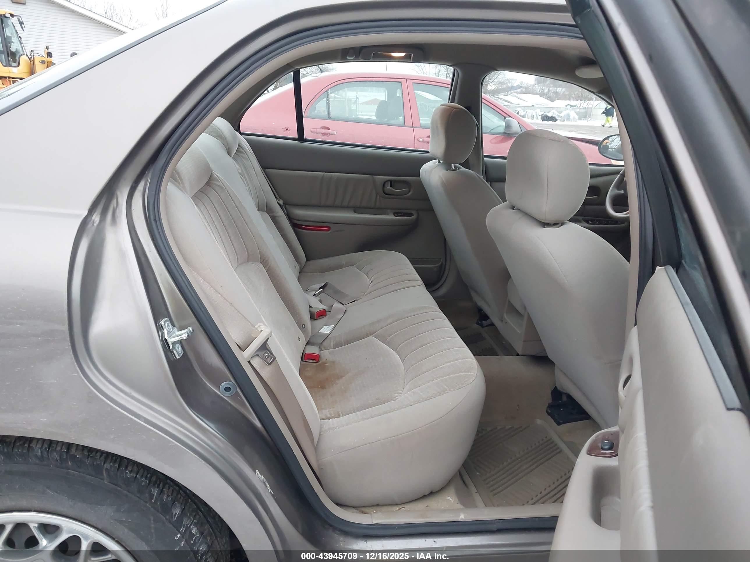 BUICK CENTURY image 8