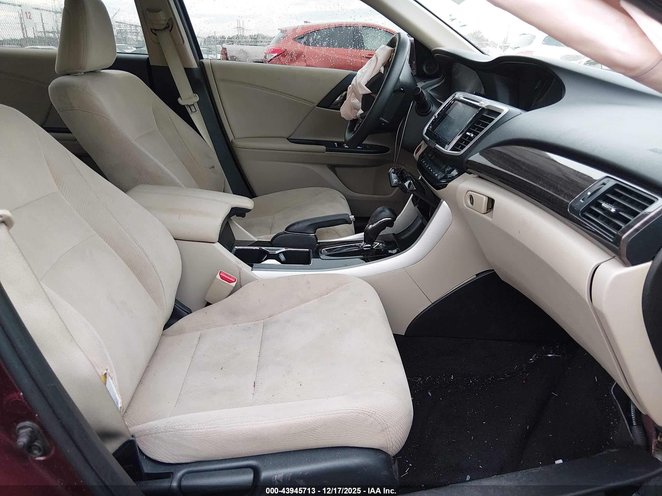 HONDA ACCORD image 5