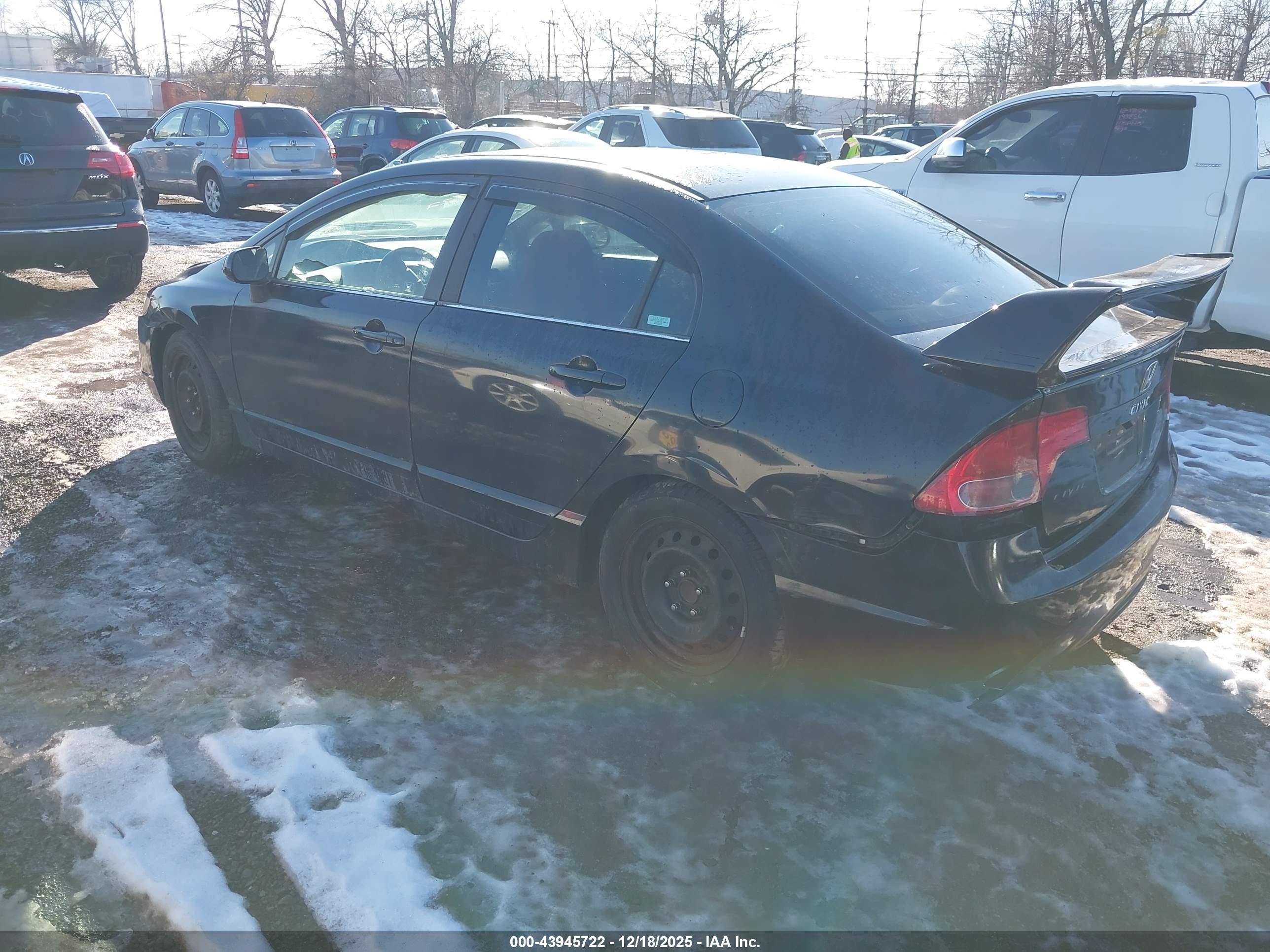 HONDA CIVIC image 3