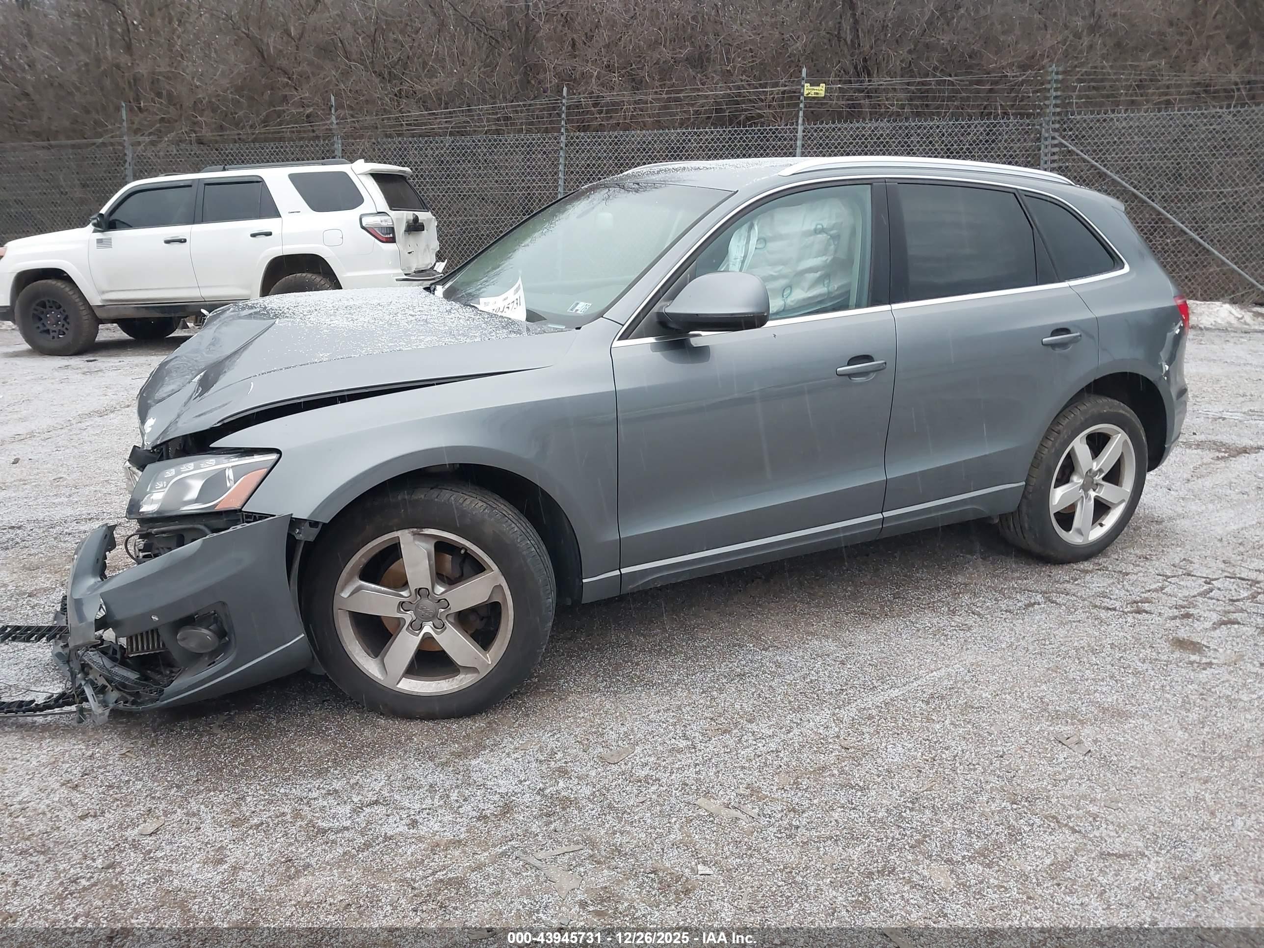 AUDI Q5 image 2