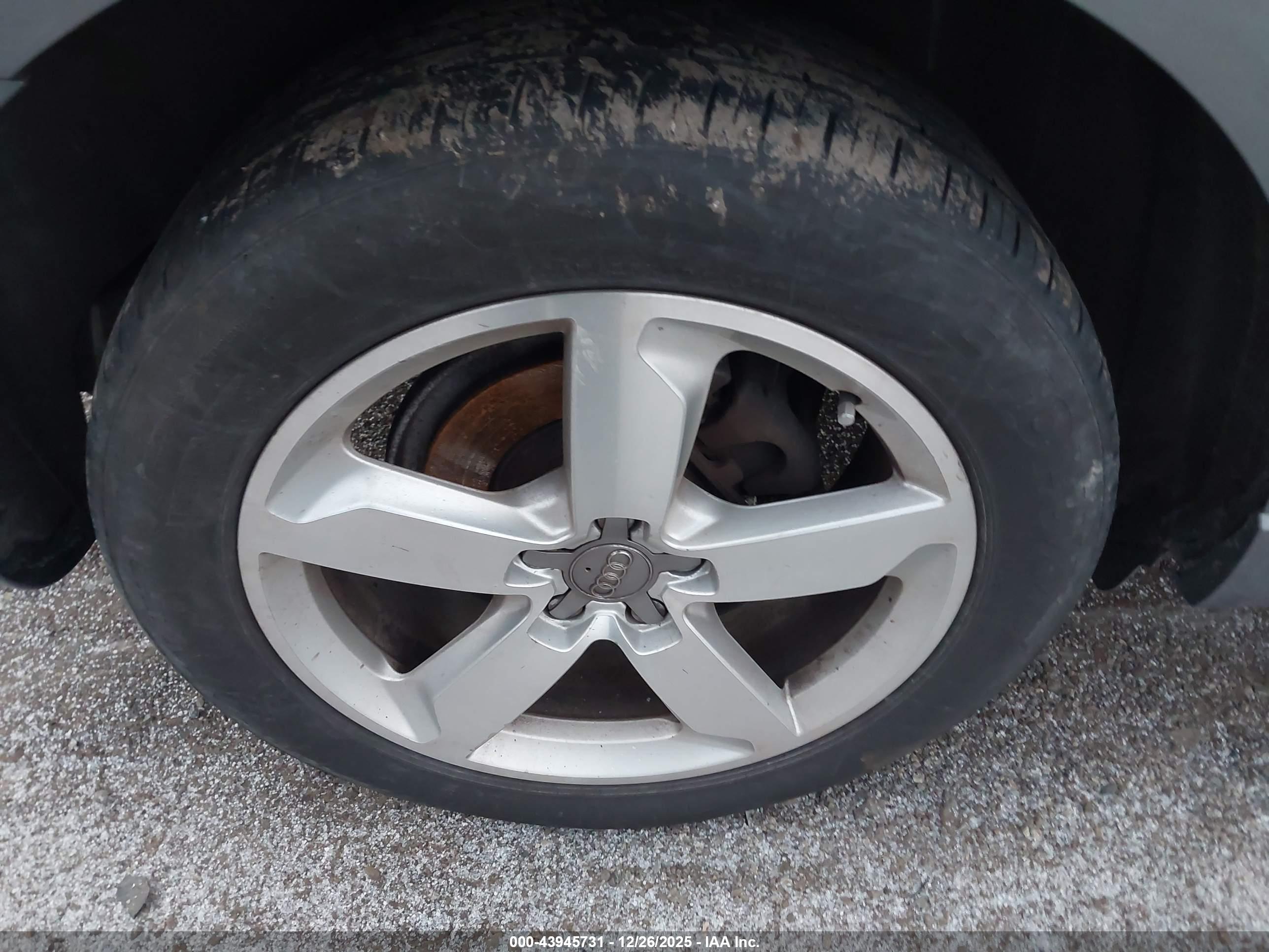 AUDI Q5 image 6