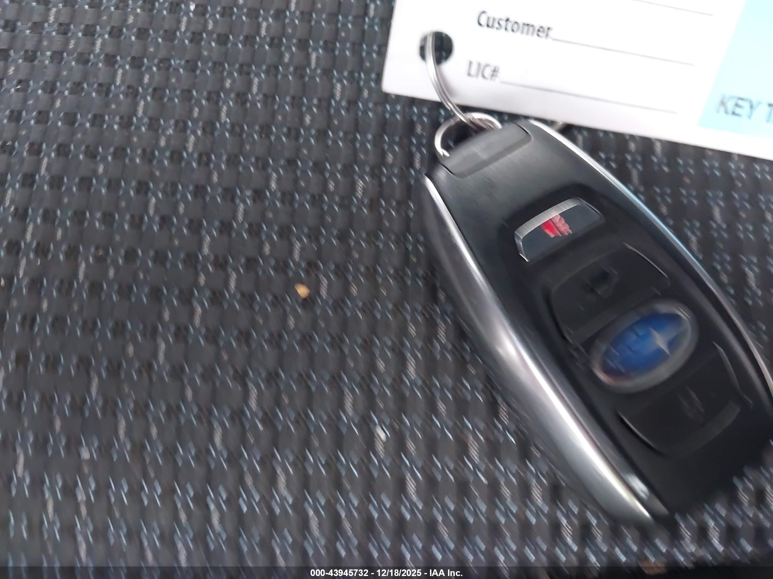 SUBARU FORESTER image 11