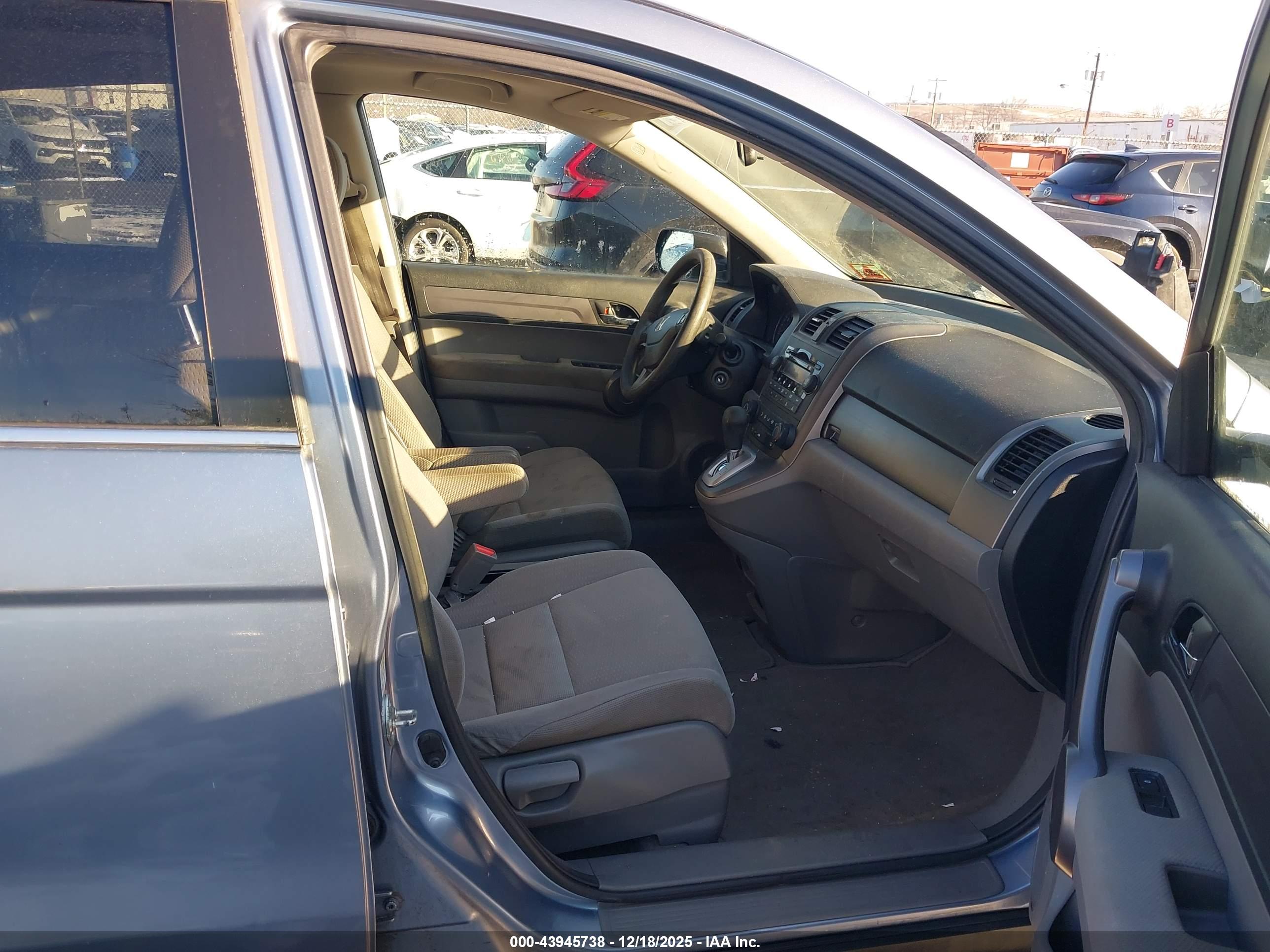 HONDA CR-V image 5