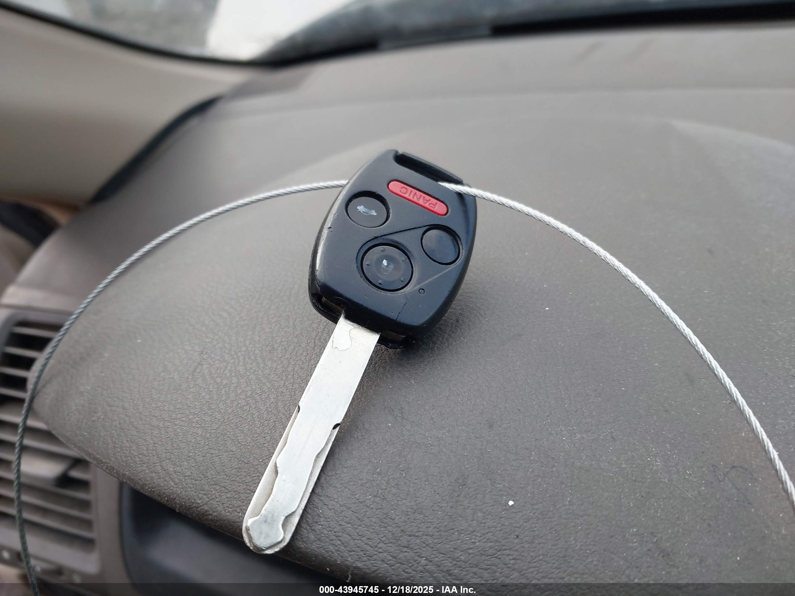 HONDA ACCORD image 11