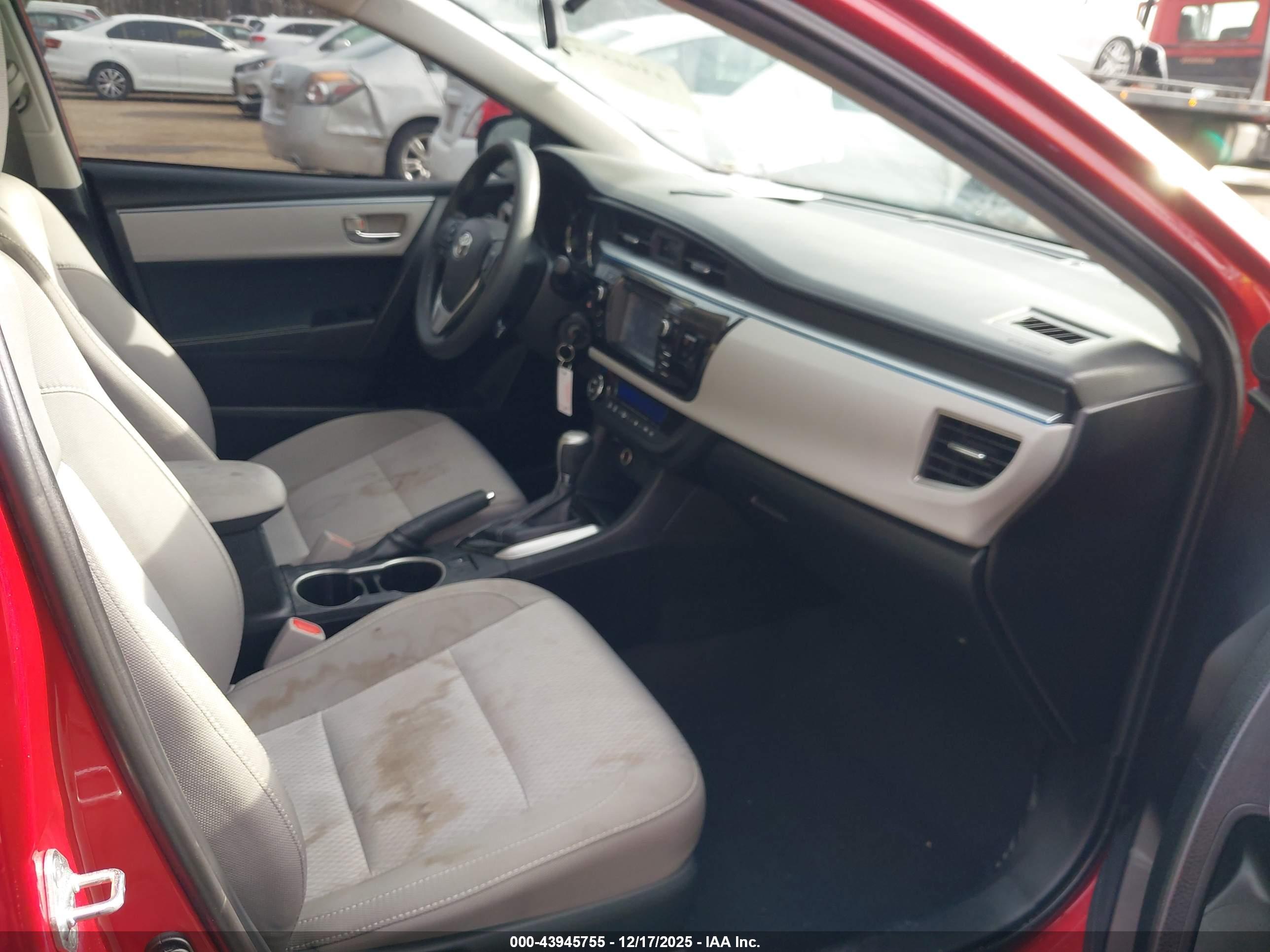 TOYOTA COROLLA image 5
