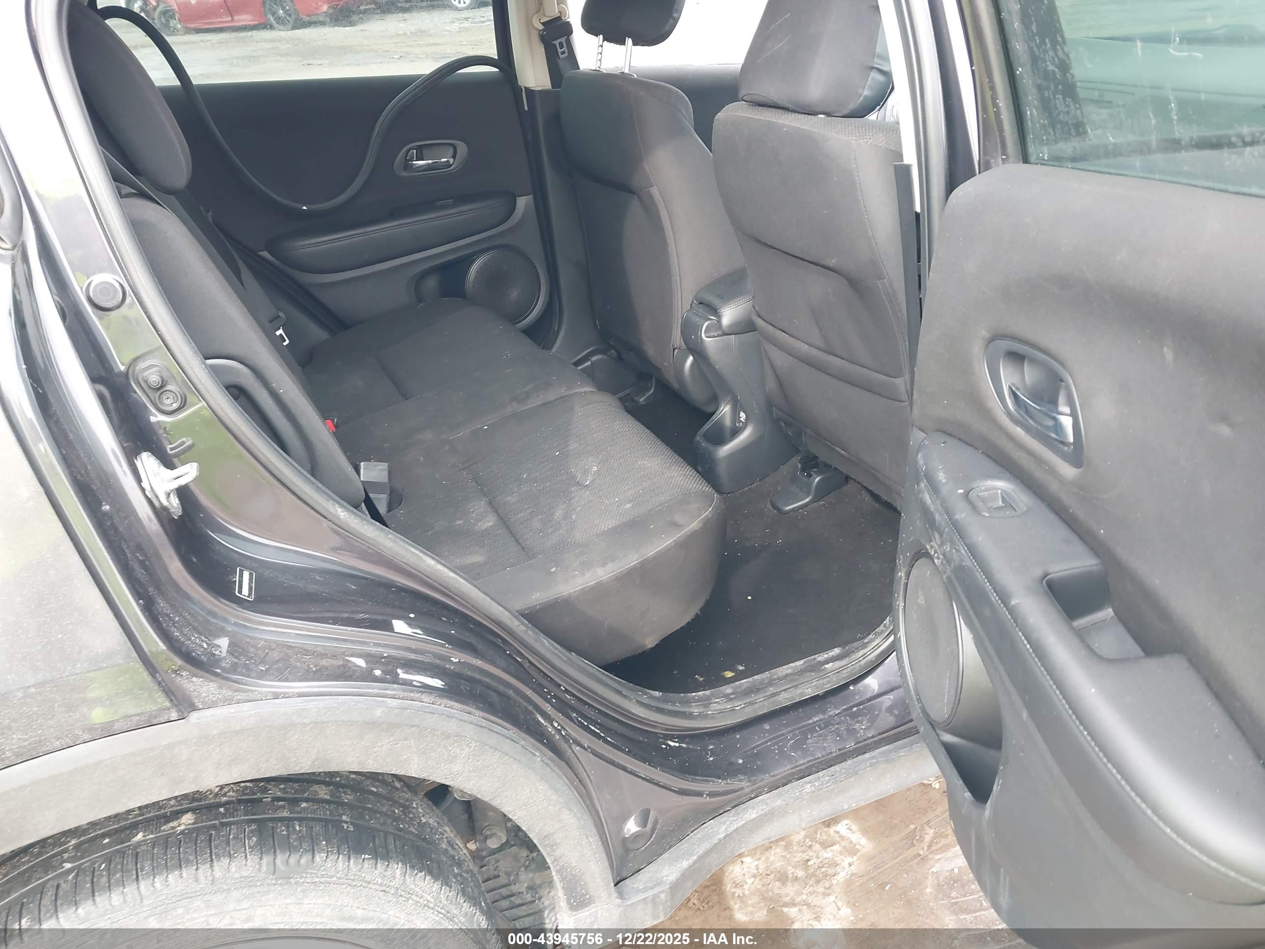HONDA HR-V image 8