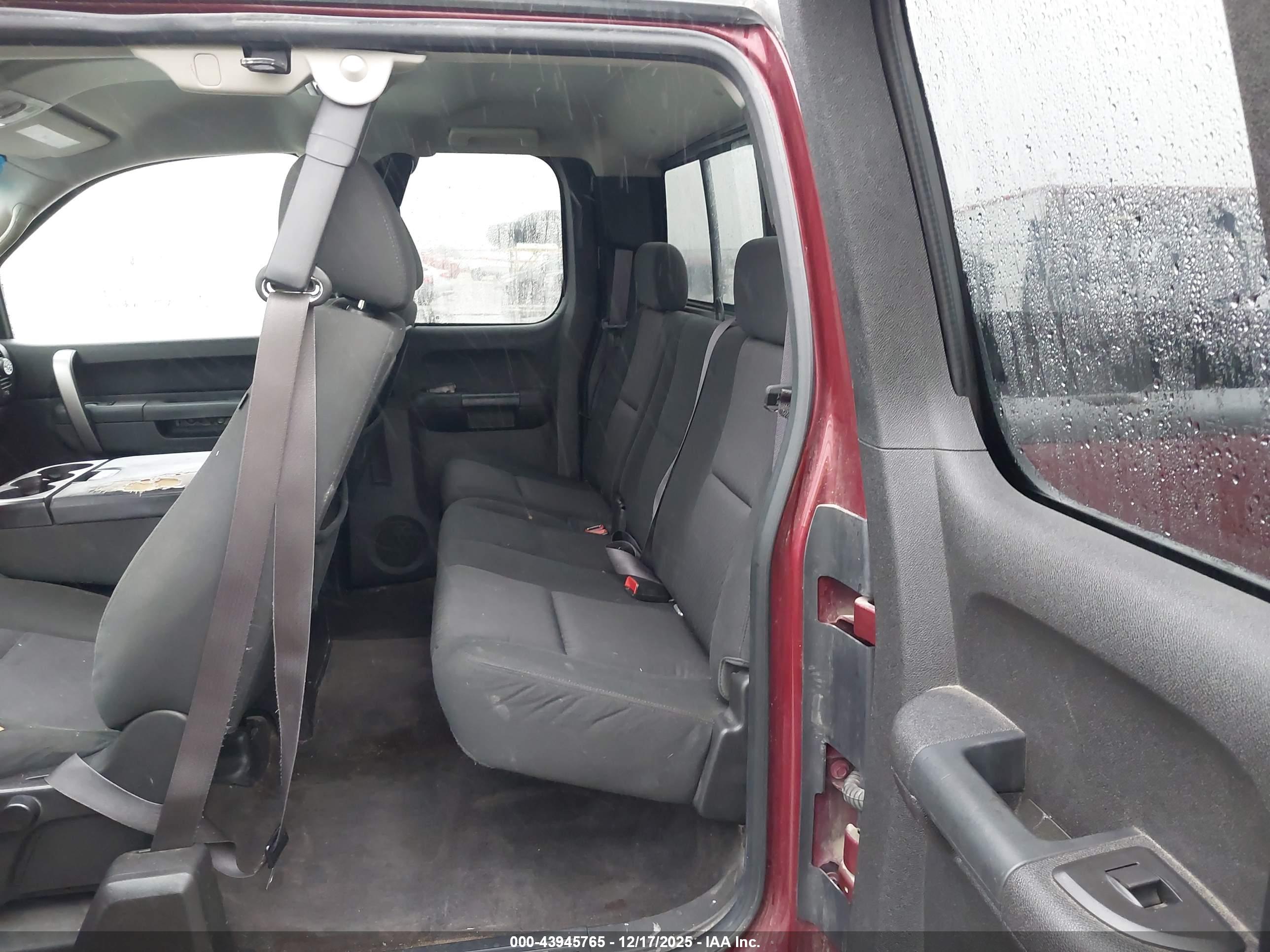 GMC SIERRA image 8