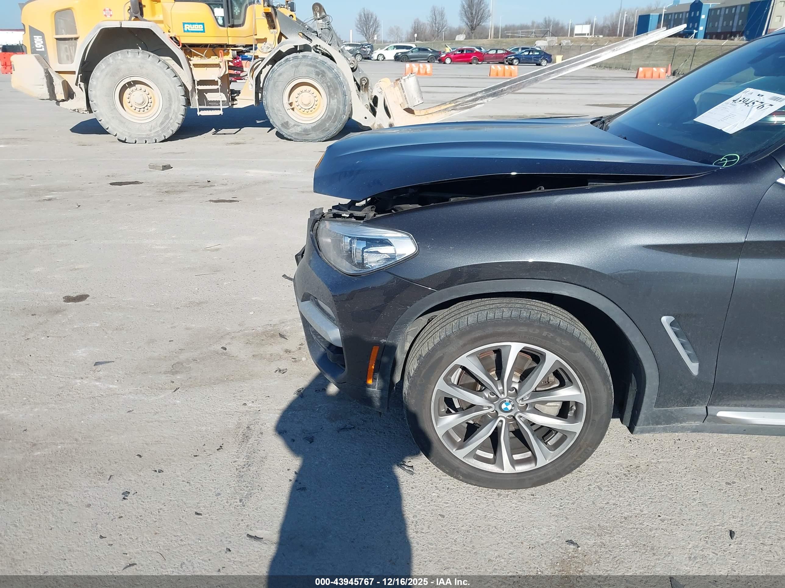 BMW X3 image 6