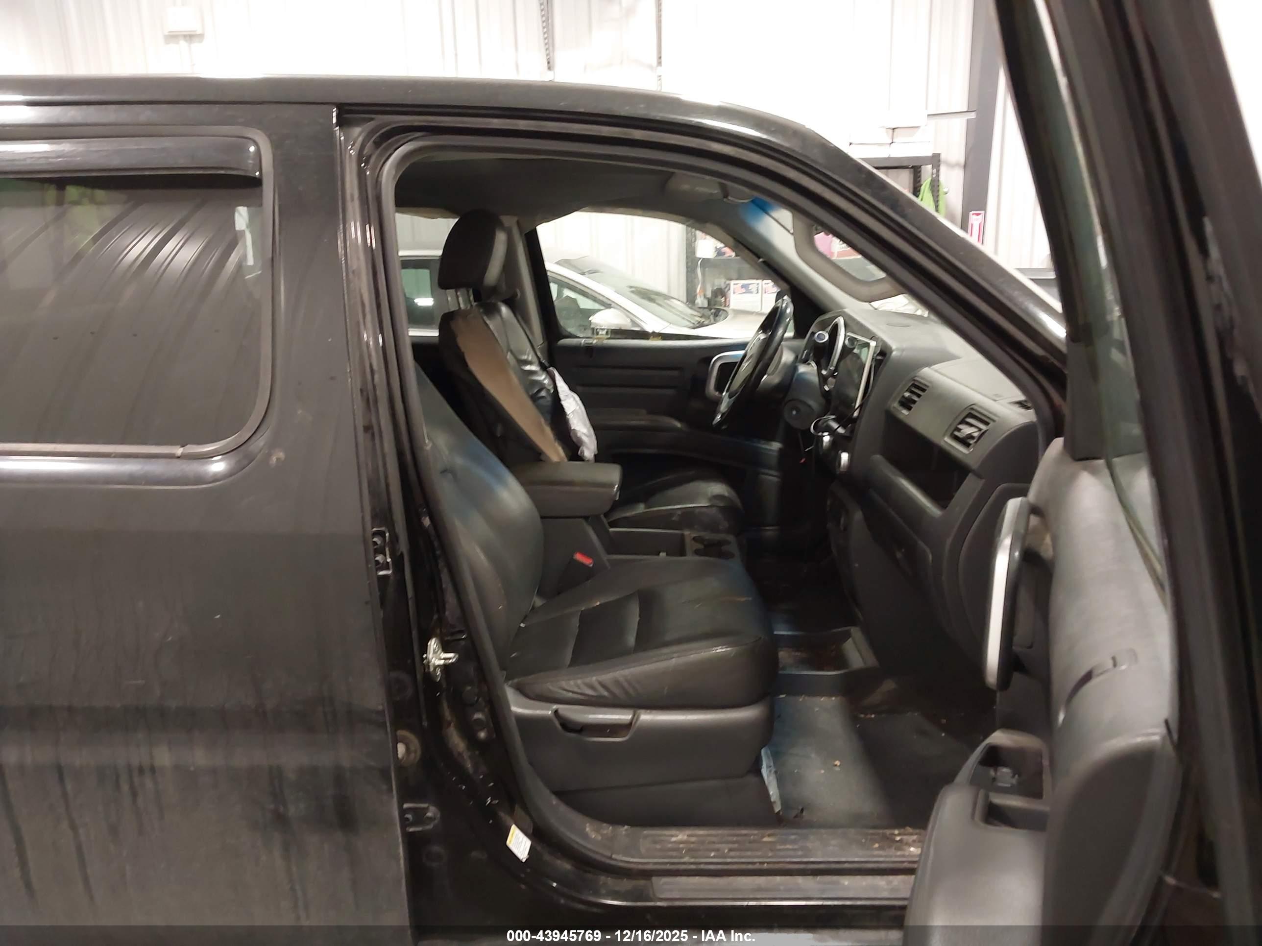 HONDA RIDGELINE image 5