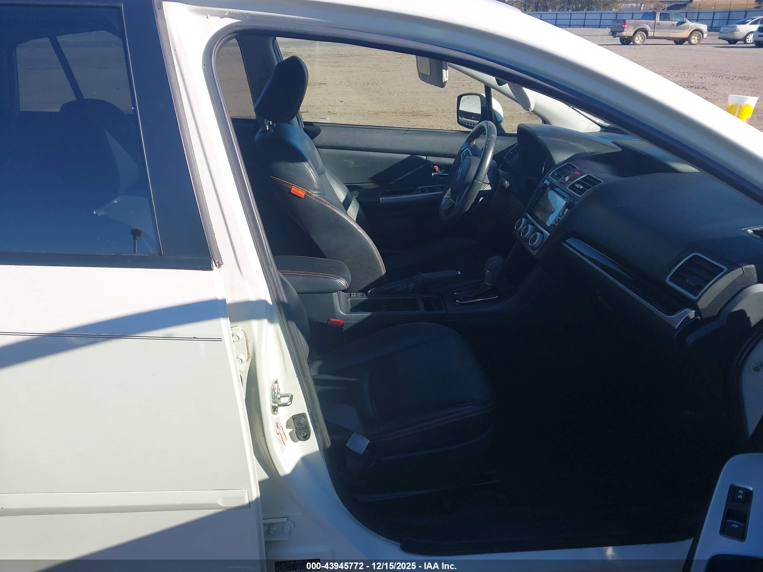 SUBARU CROSSTREK image 5