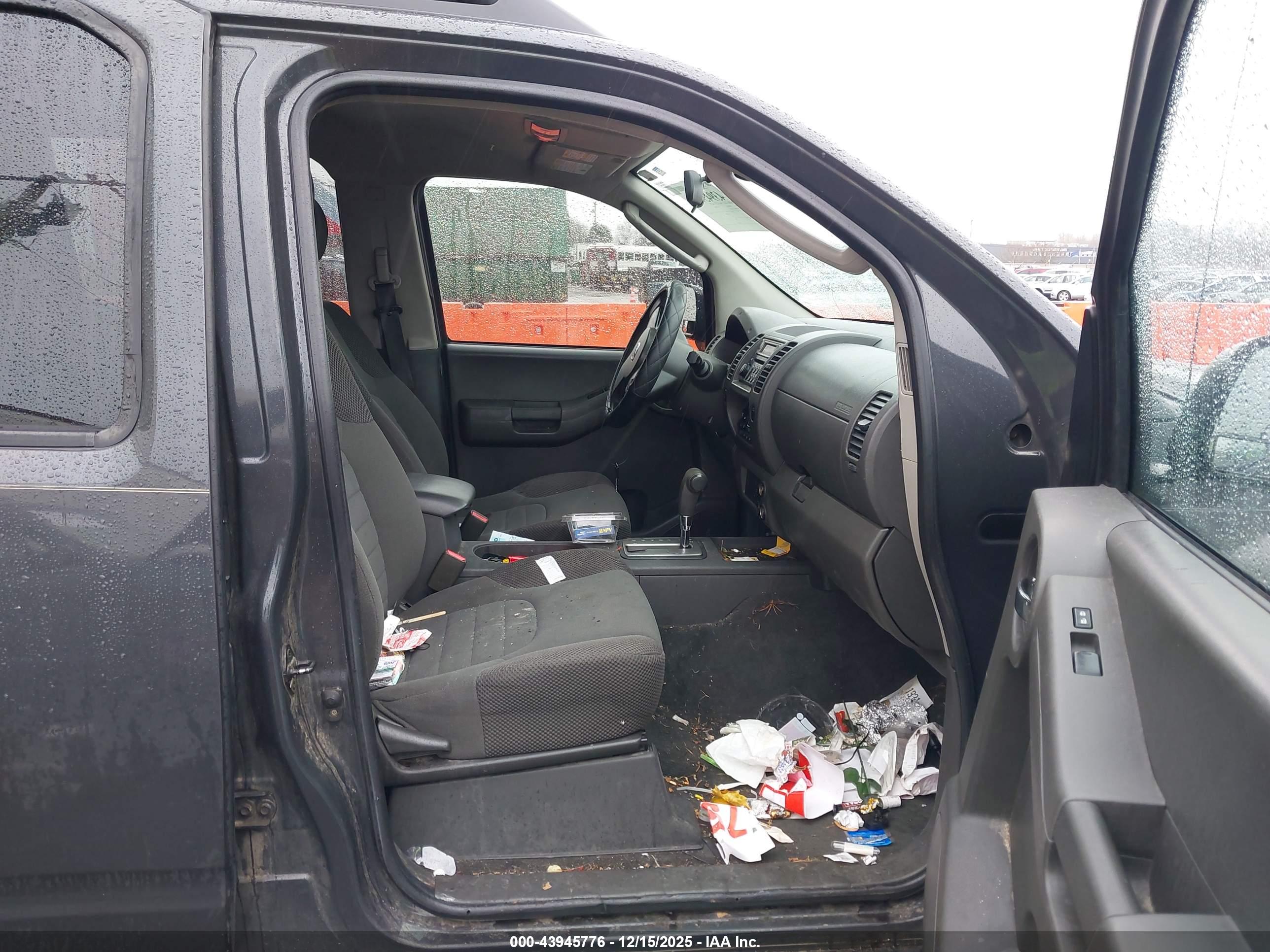 NISSAN XTERRA image 5