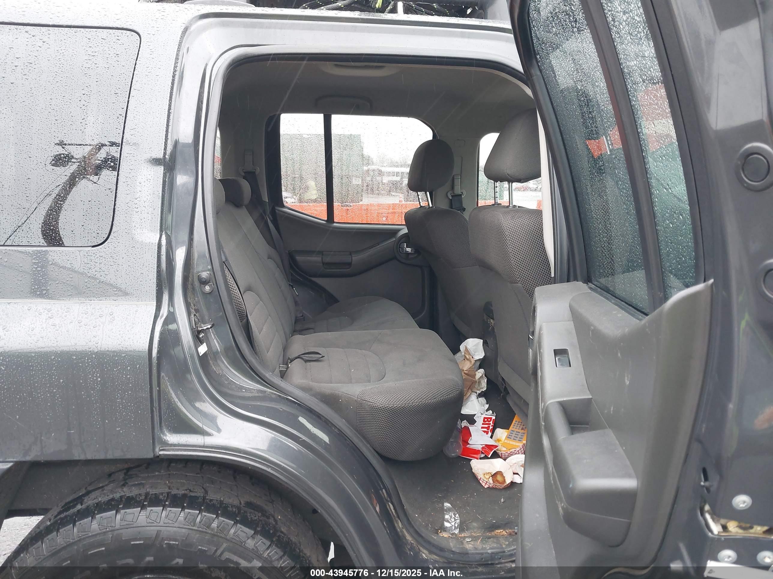 NISSAN XTERRA image 8