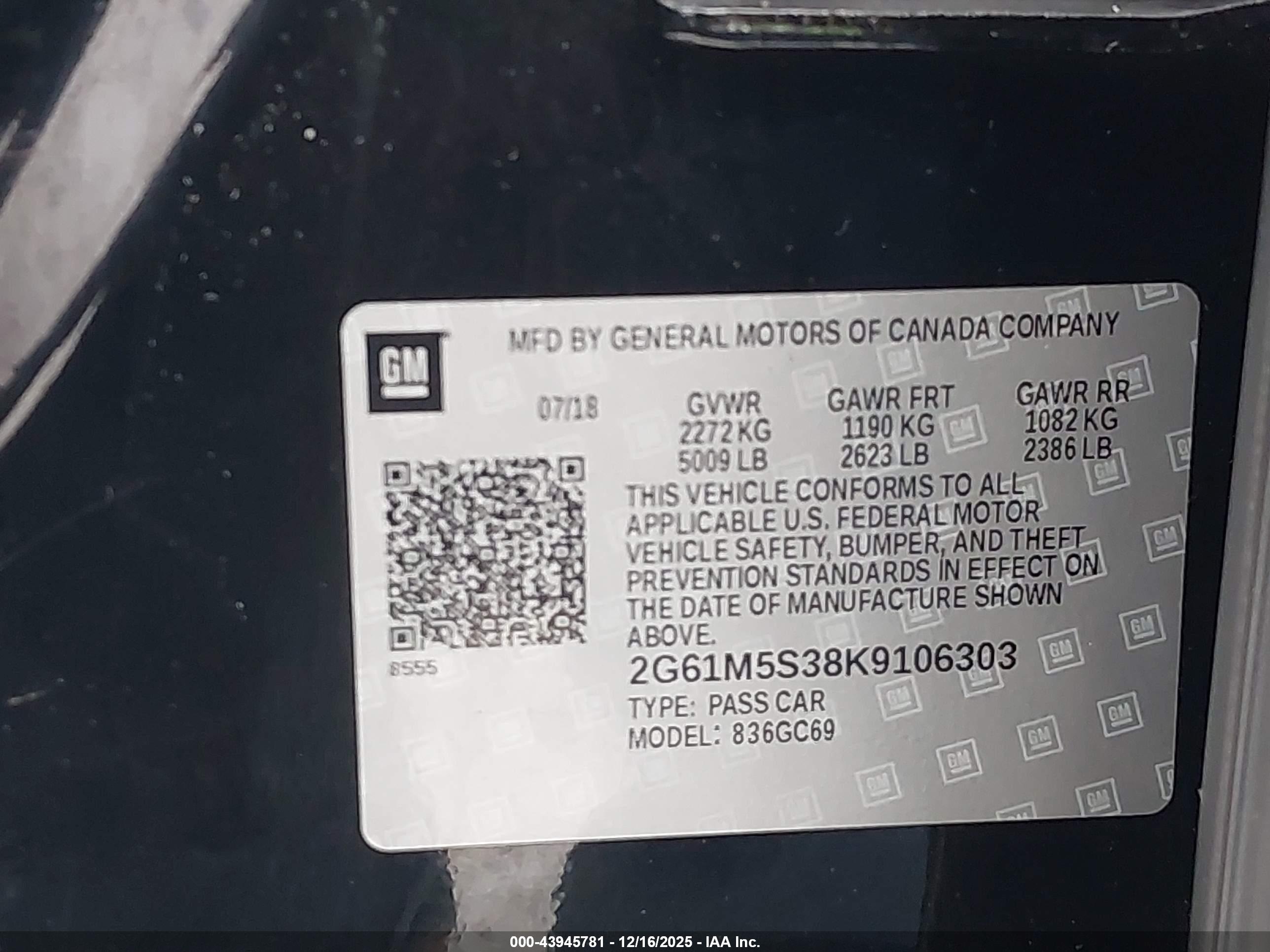 CADILLAC XTS image 9