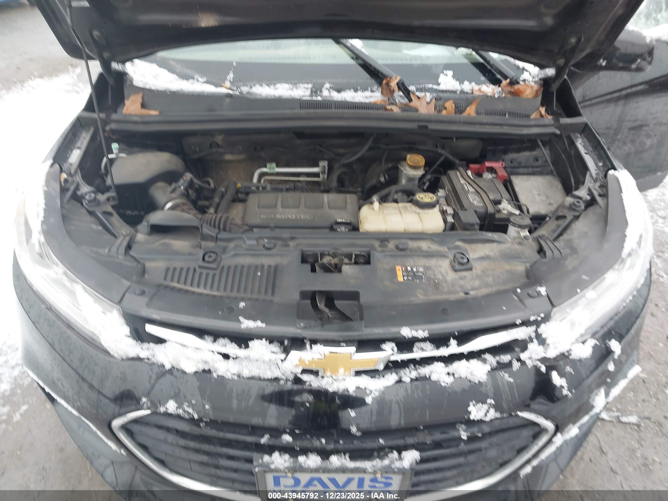 CHEVROLET TRAX image 10