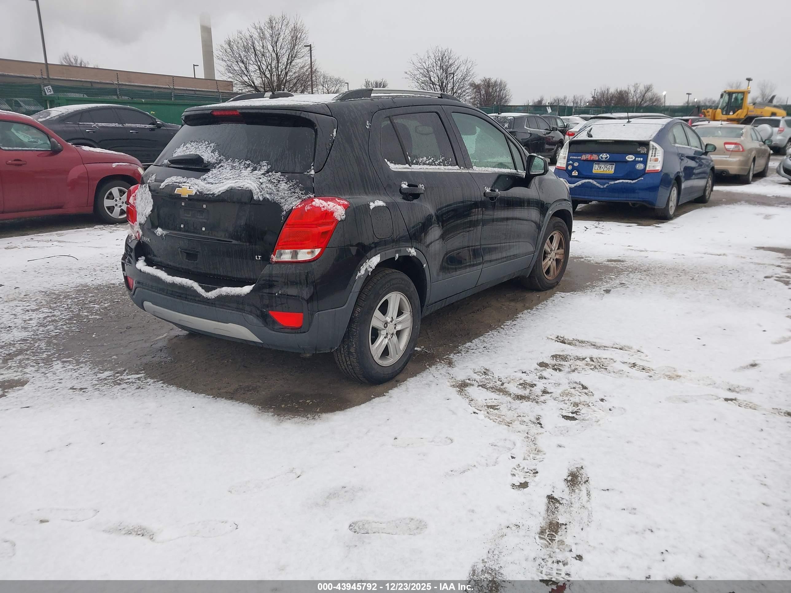 CHEVROLET TRAX image 4