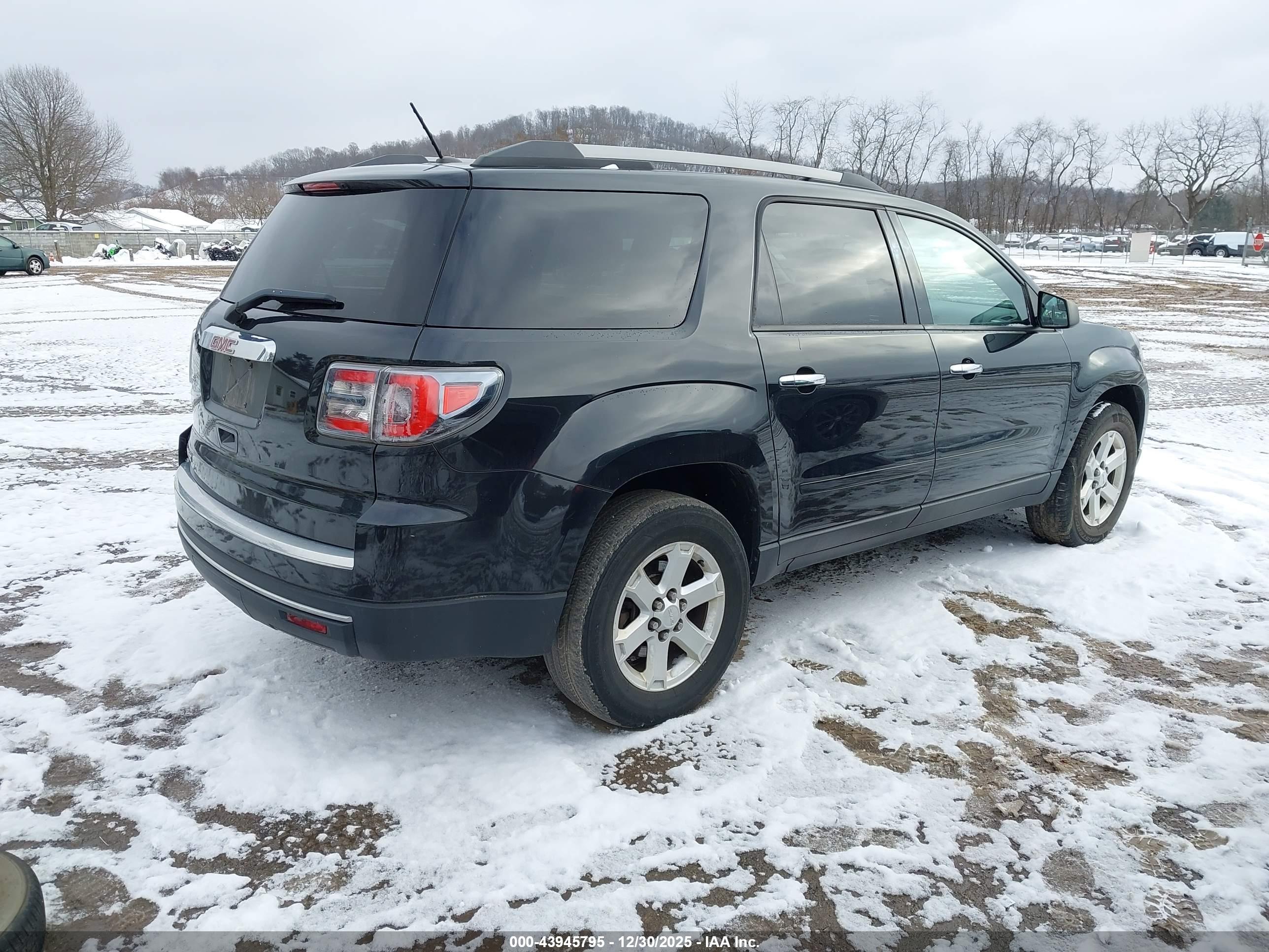 GMC ACADIA image 4