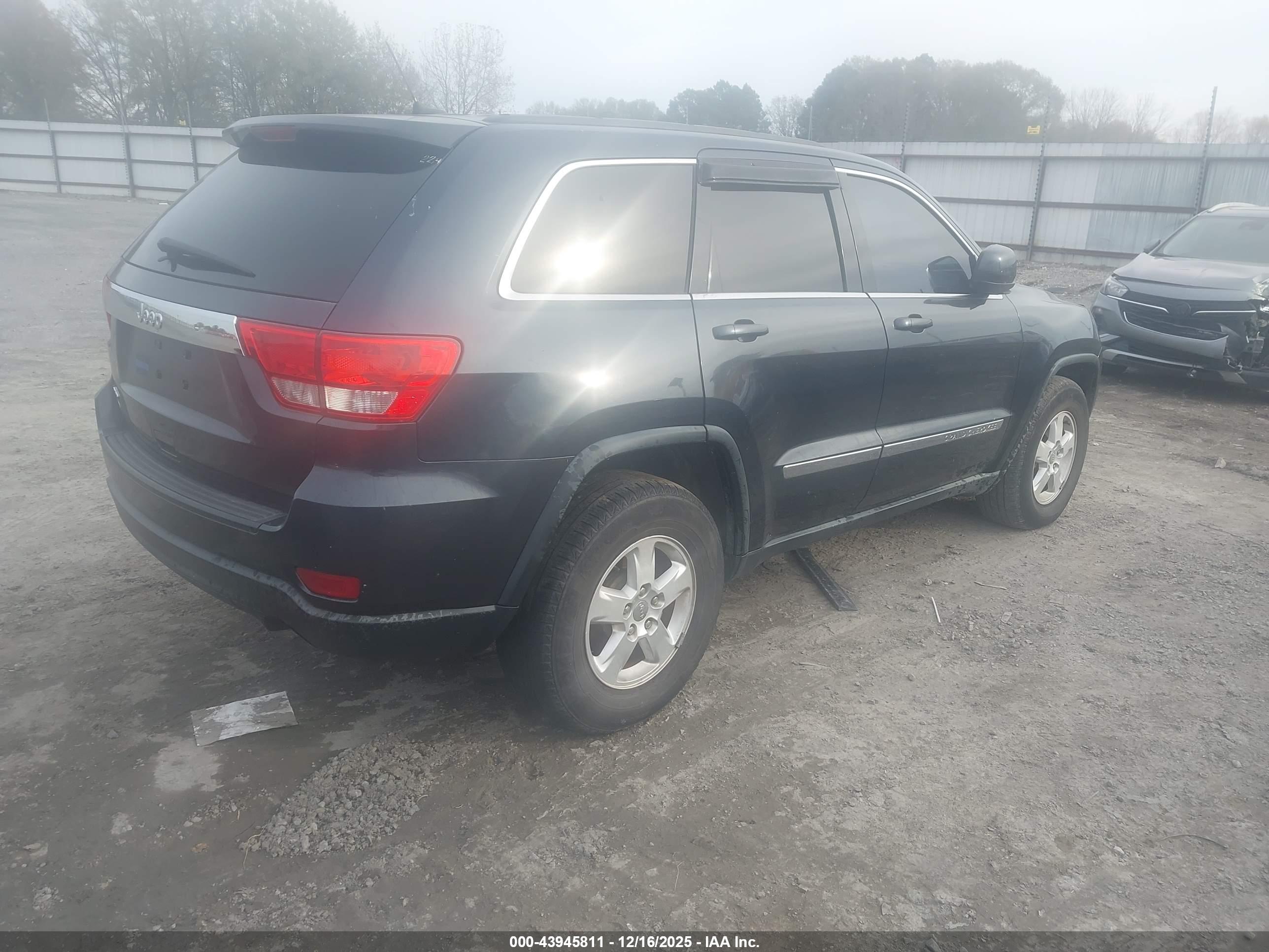 JEEP GRAND image 4