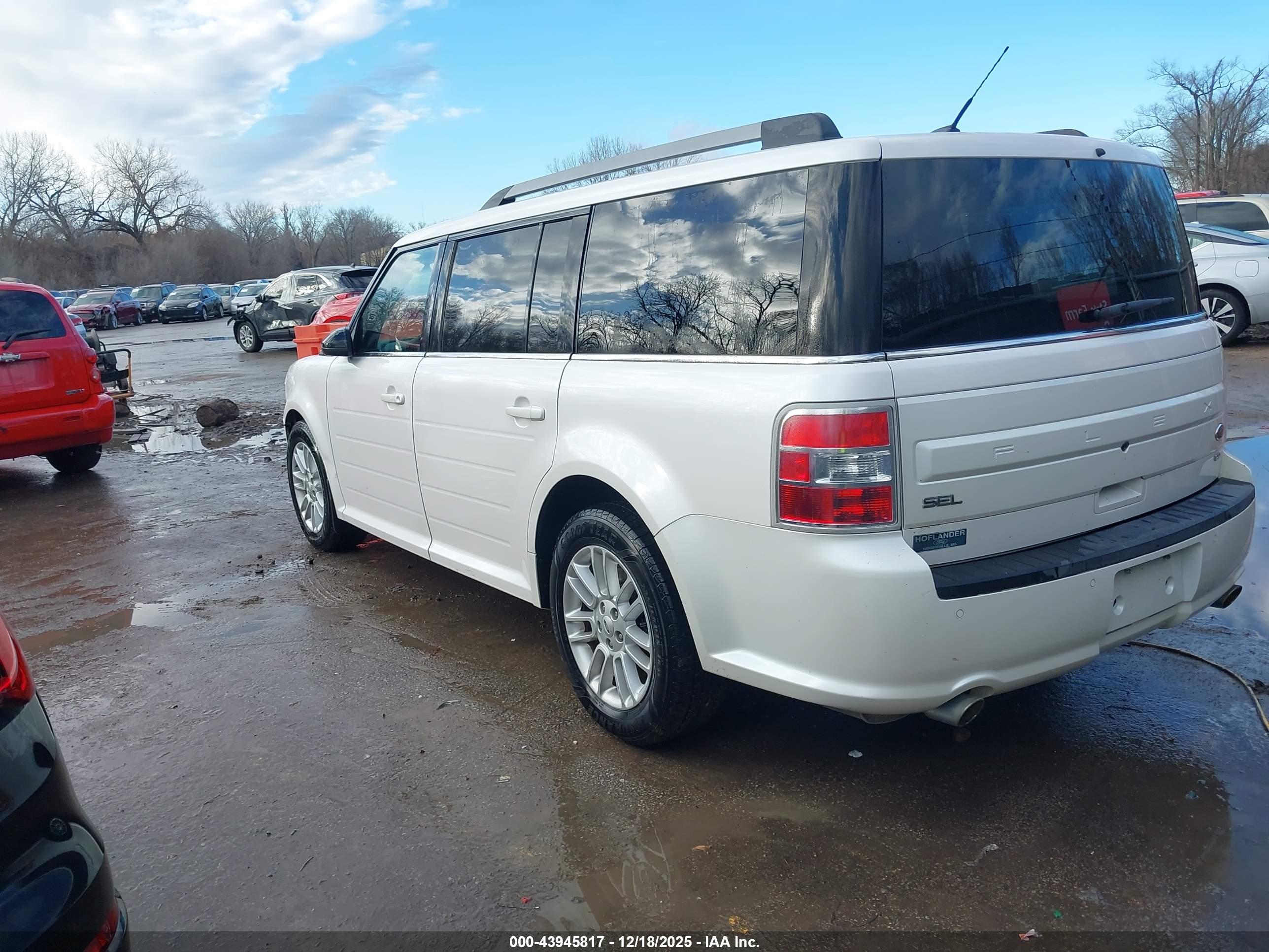 FORD FLEX image 3