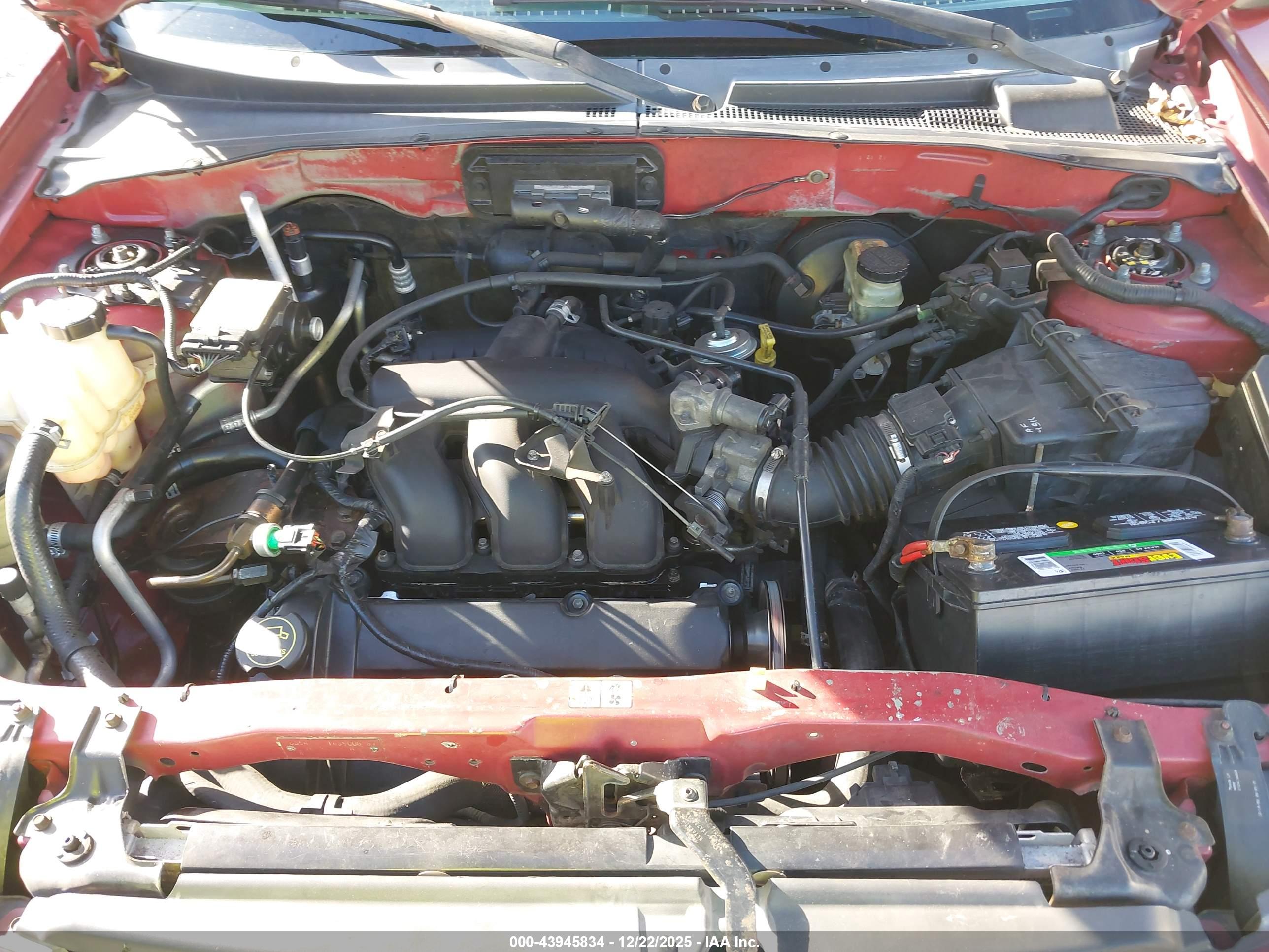 MAZDA TRIBUTE image 10