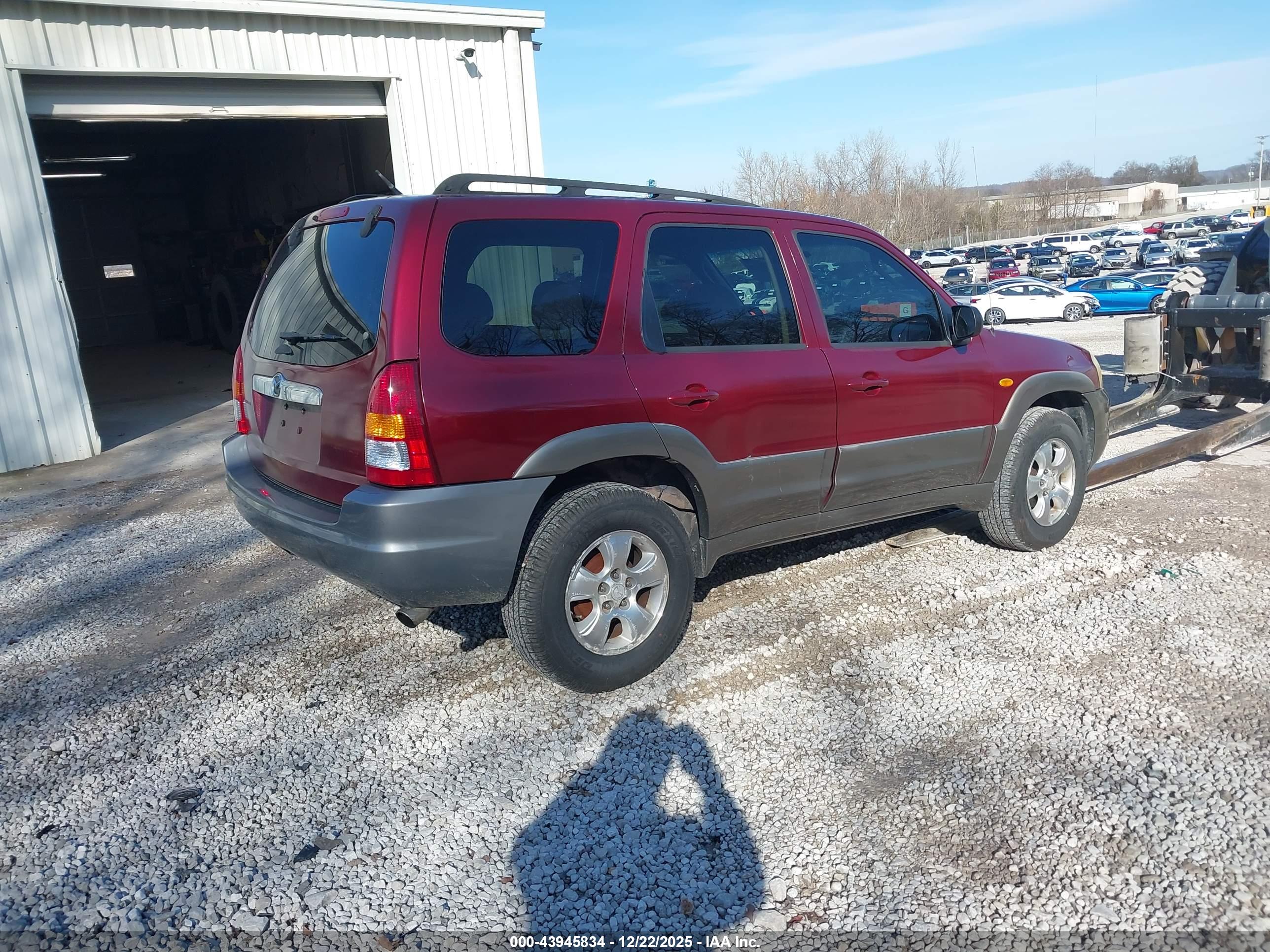 MAZDA TRIBUTE image 4