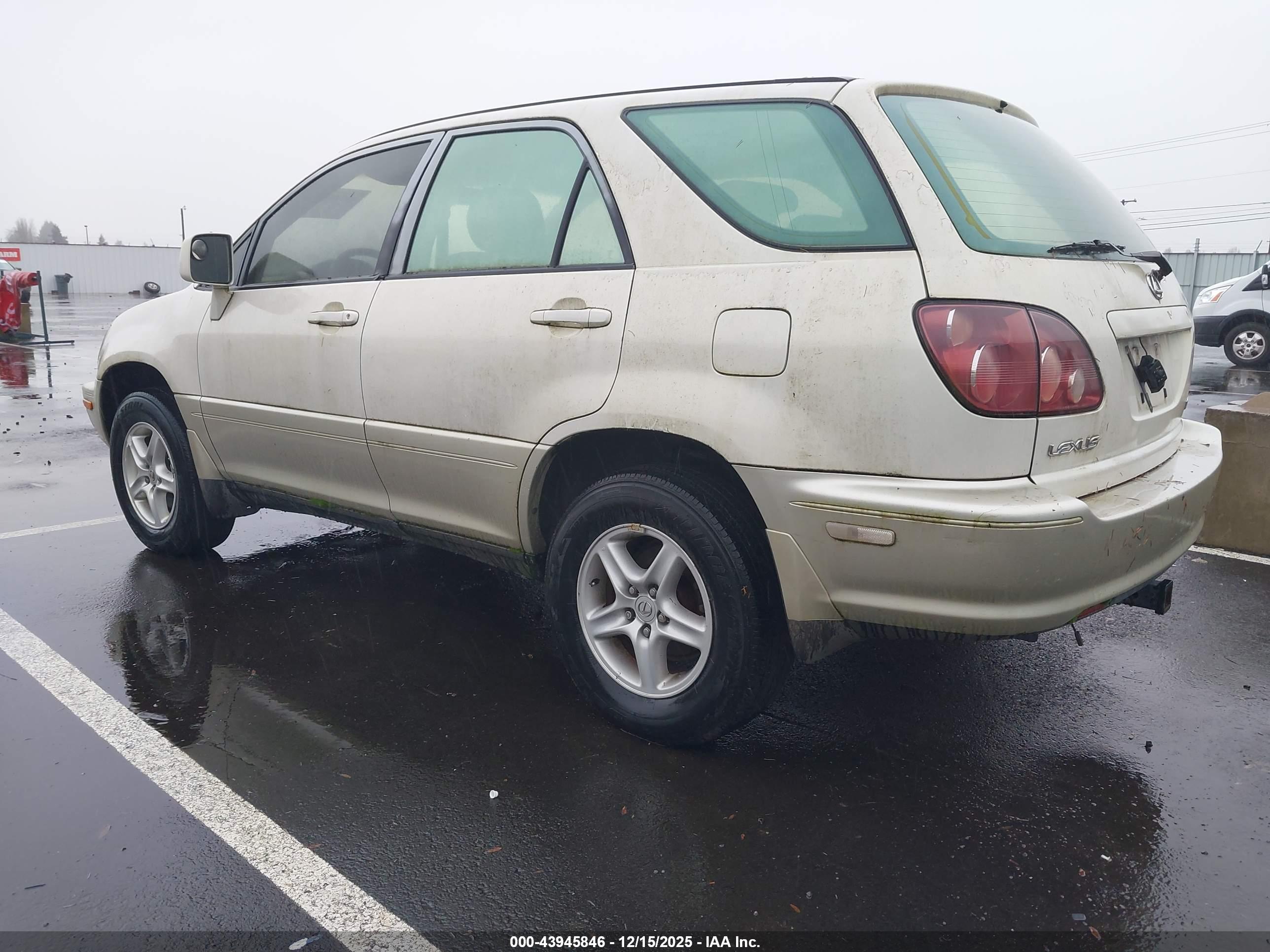 LEXUS RX image 3