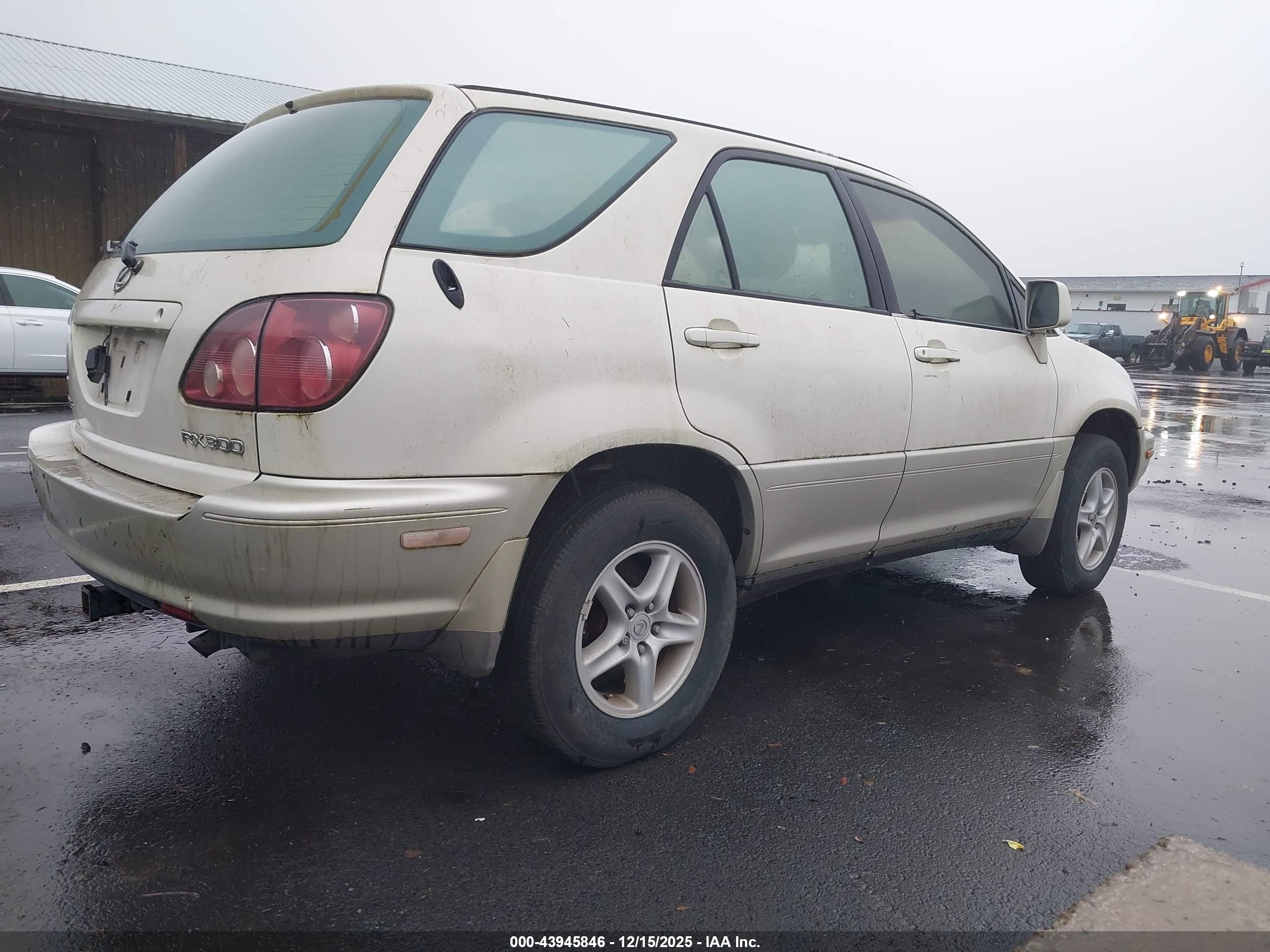 LEXUS RX image 4