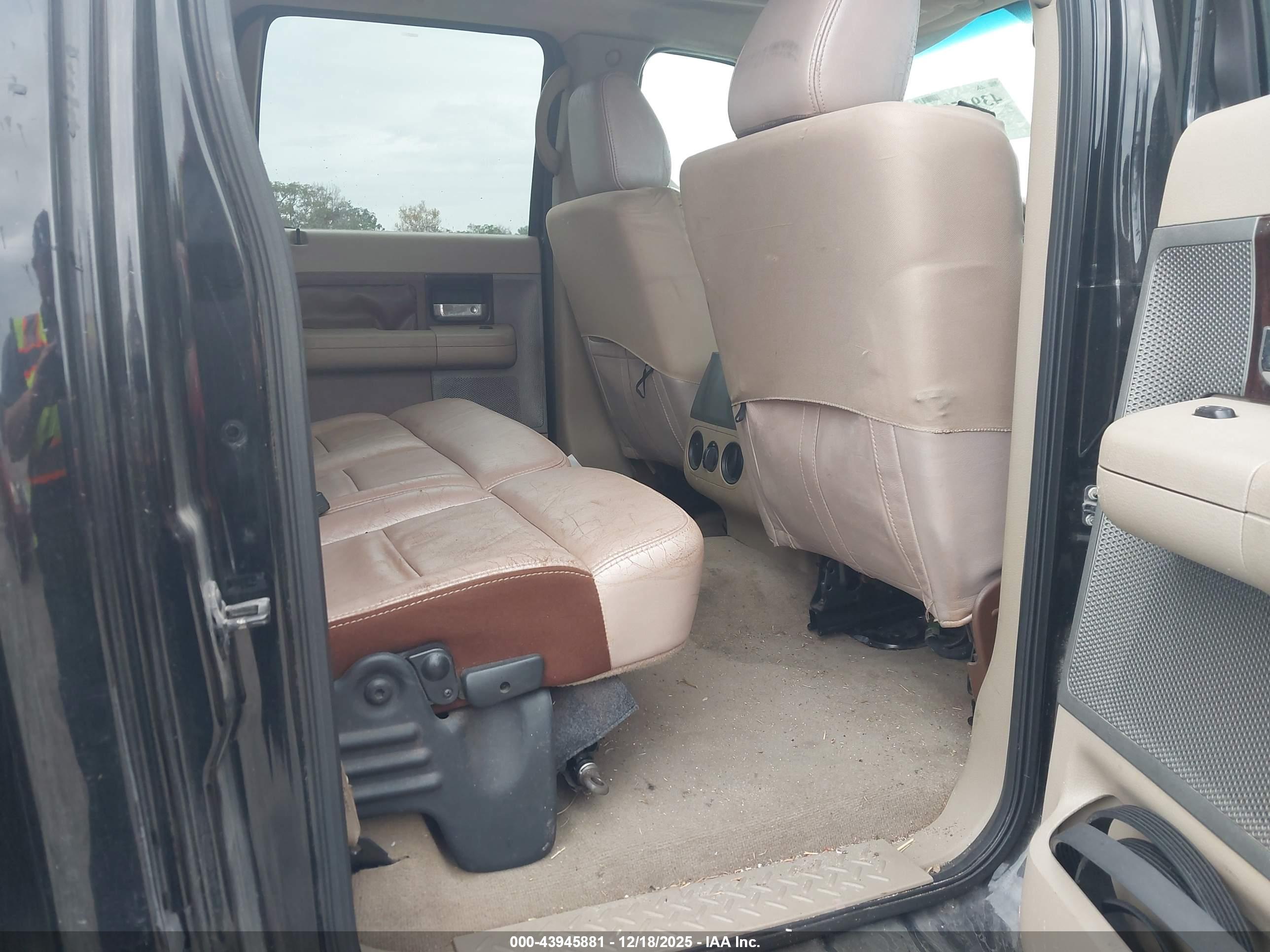 FORD F-150 image 8