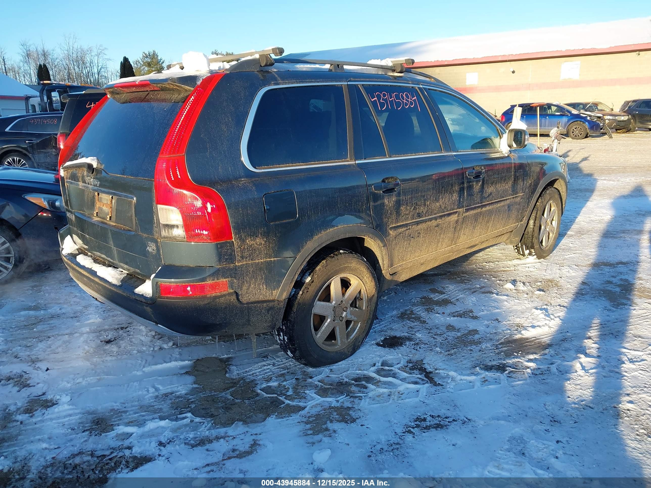 VOLVO XC90 image 4
