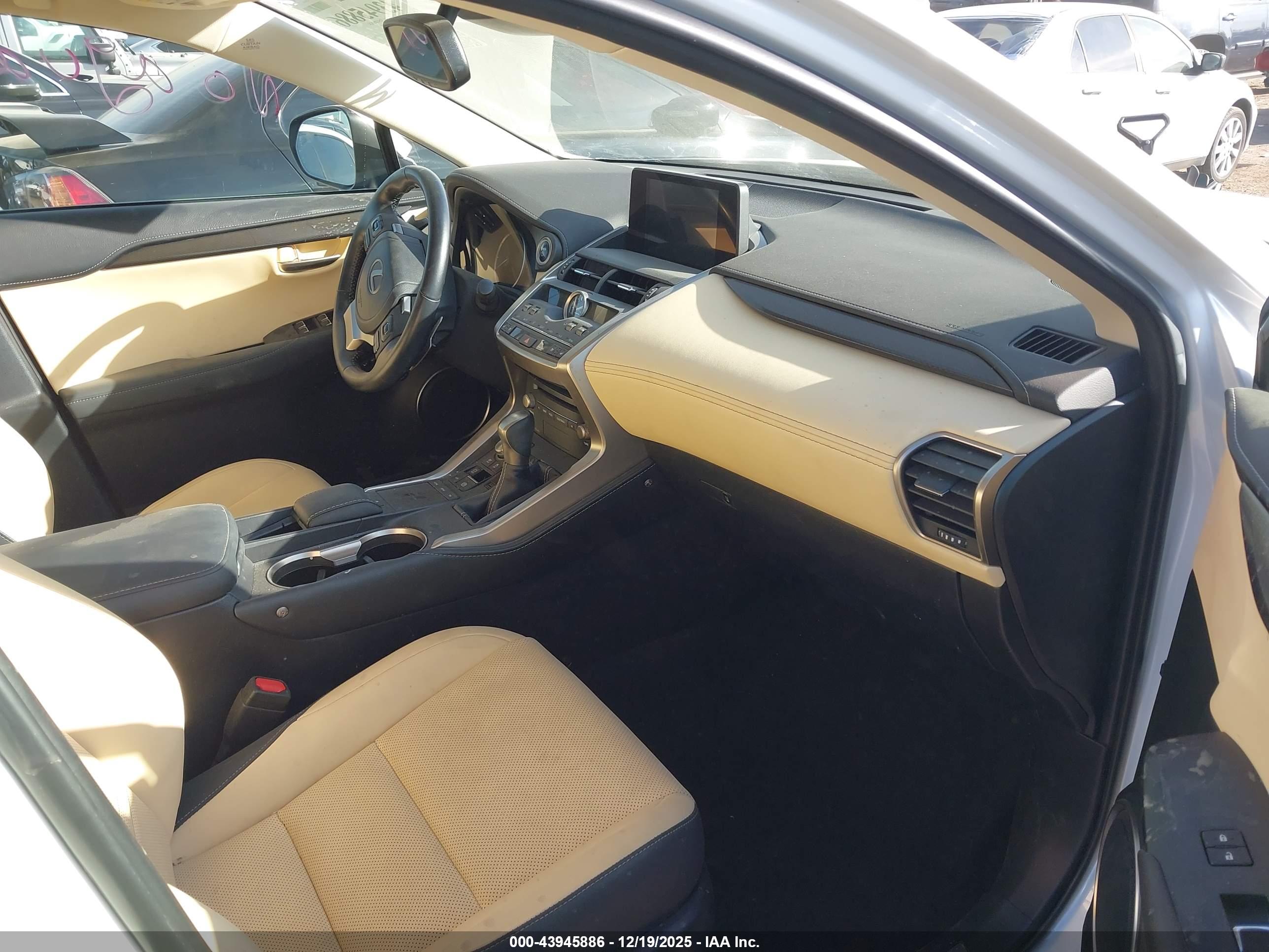 LEXUS NX image 5