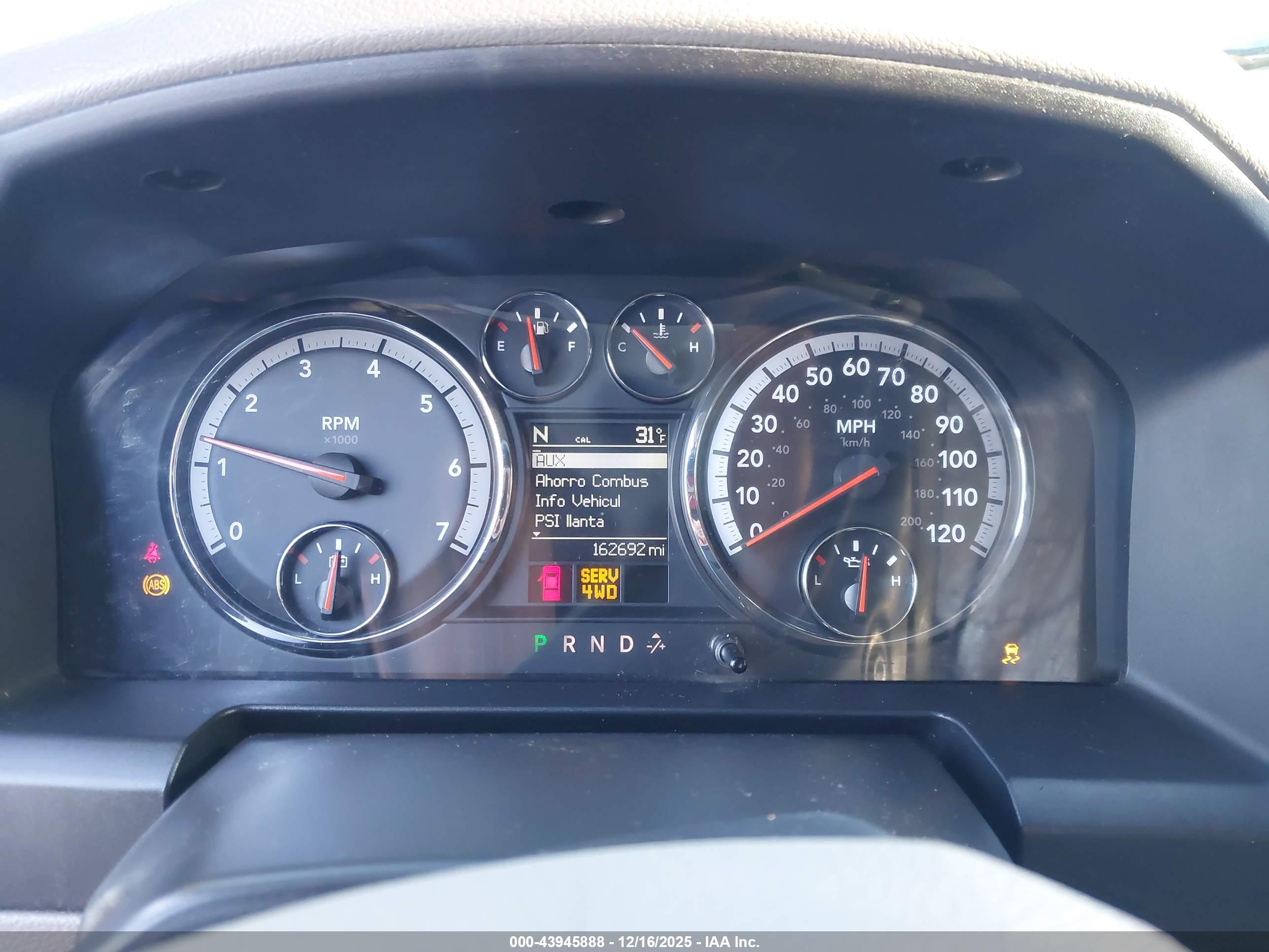 DODGE RAM image 7