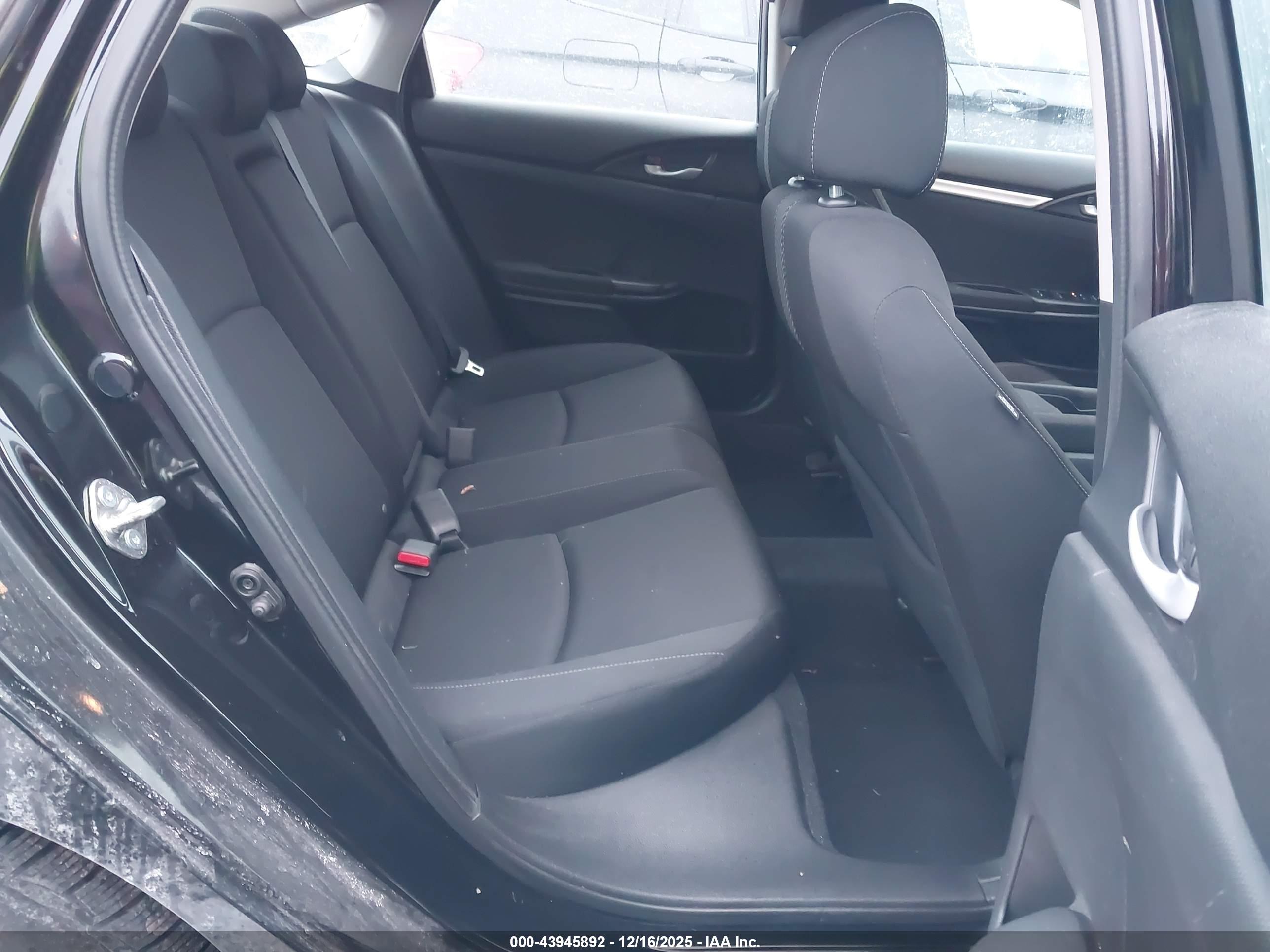 HONDA CIVIC image 8