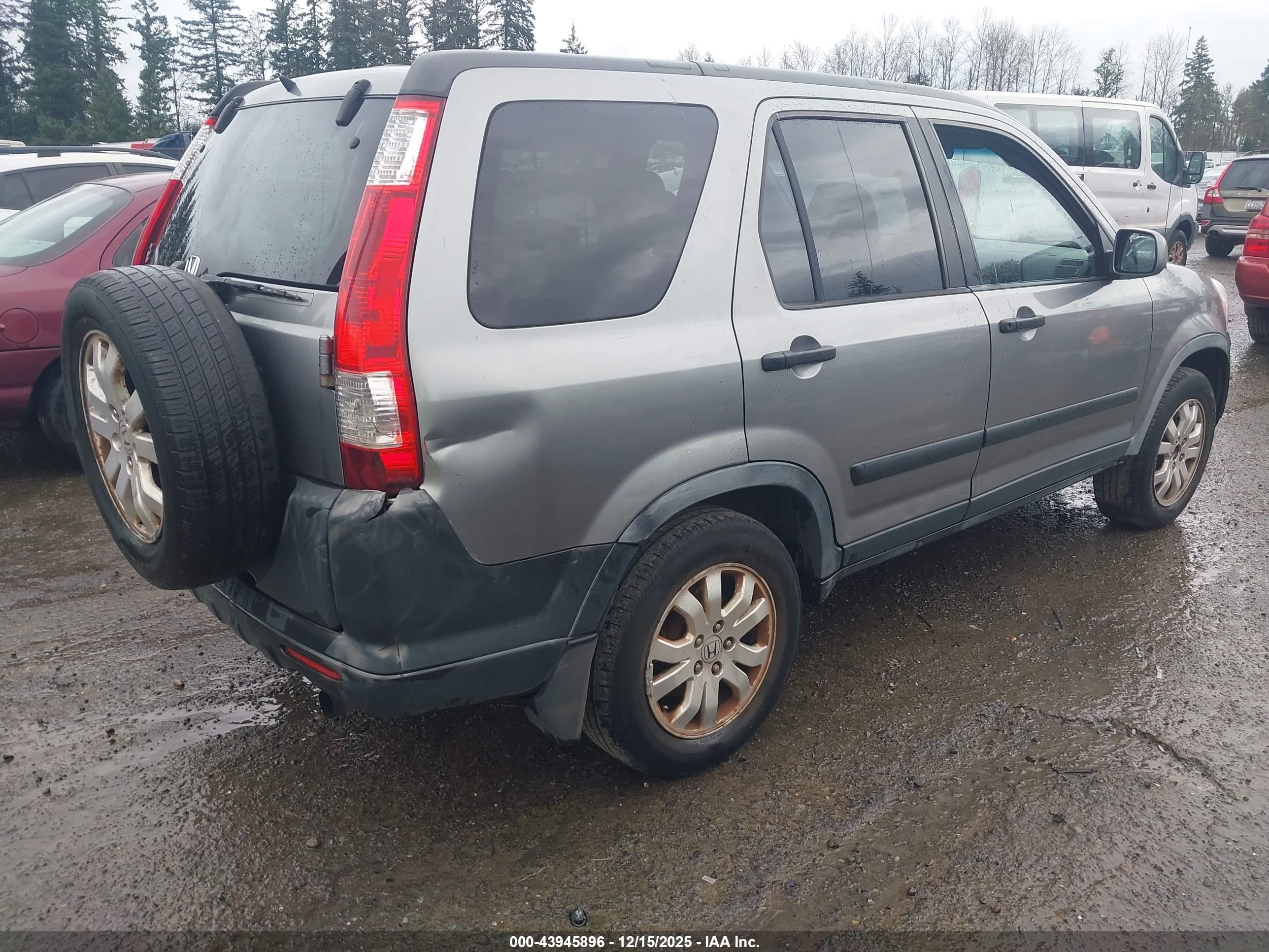 HONDA CR-V image 4