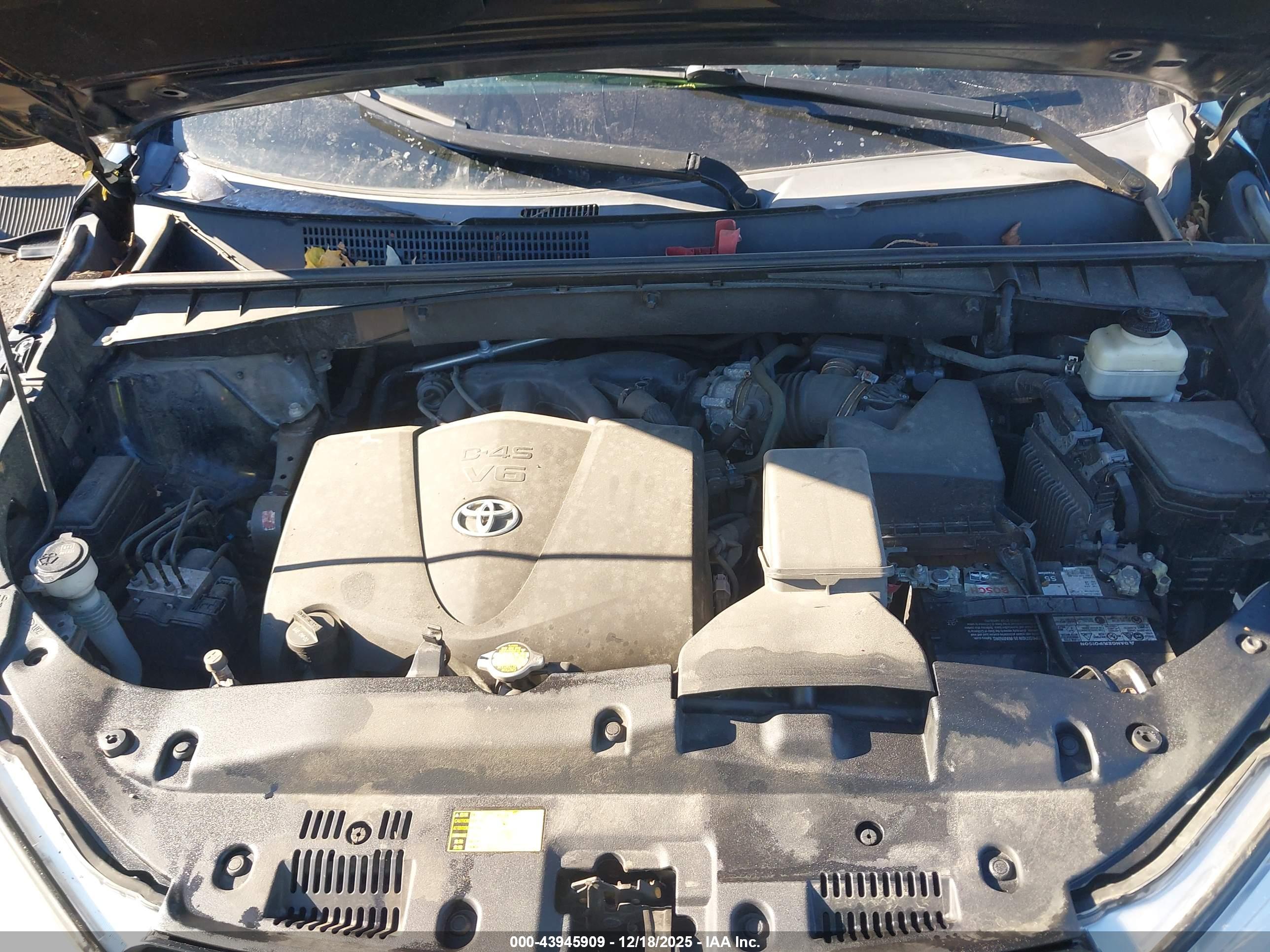 TOYOTA HIGHLANDER image 10