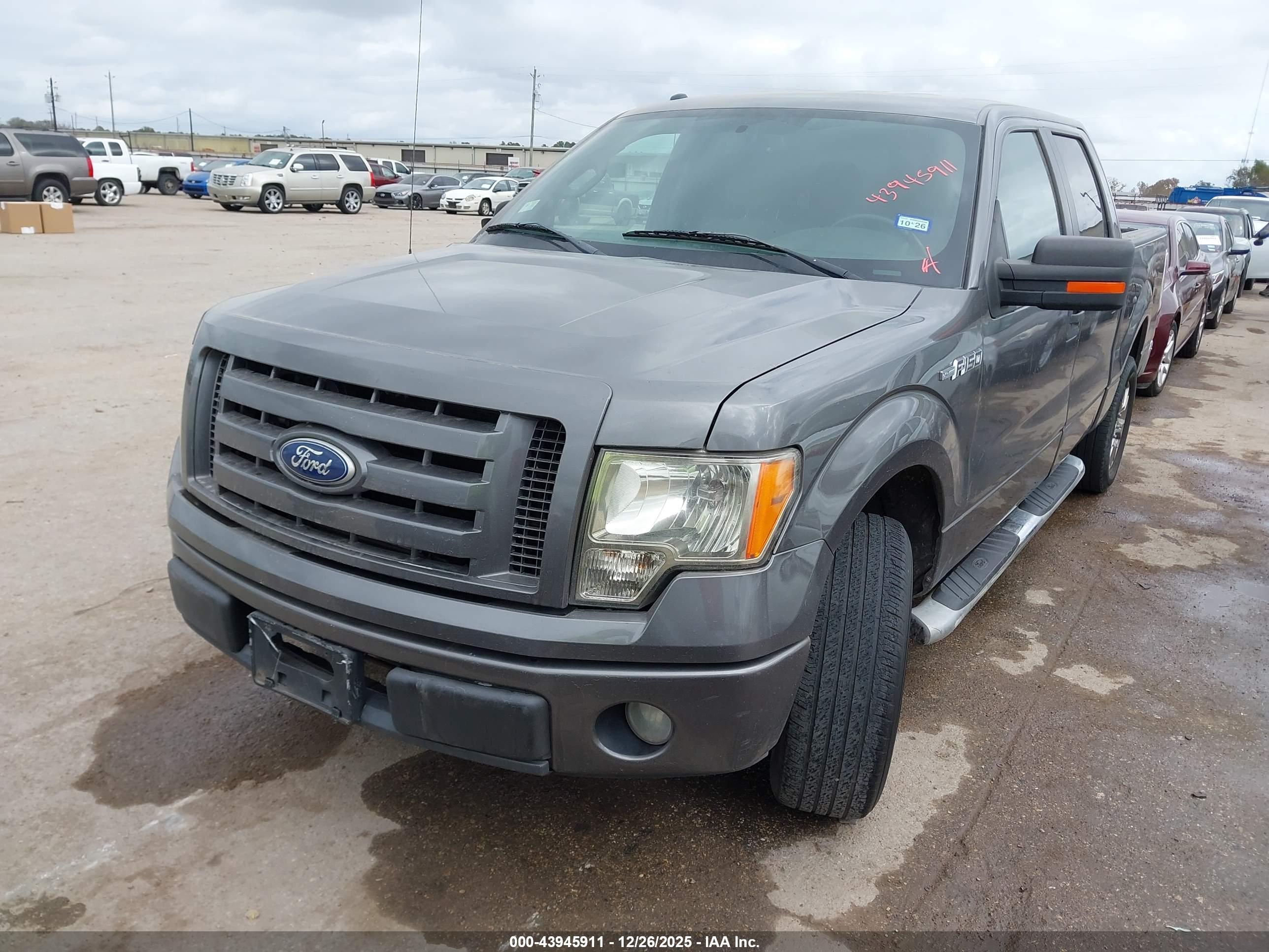 FORD F-150 image 2
