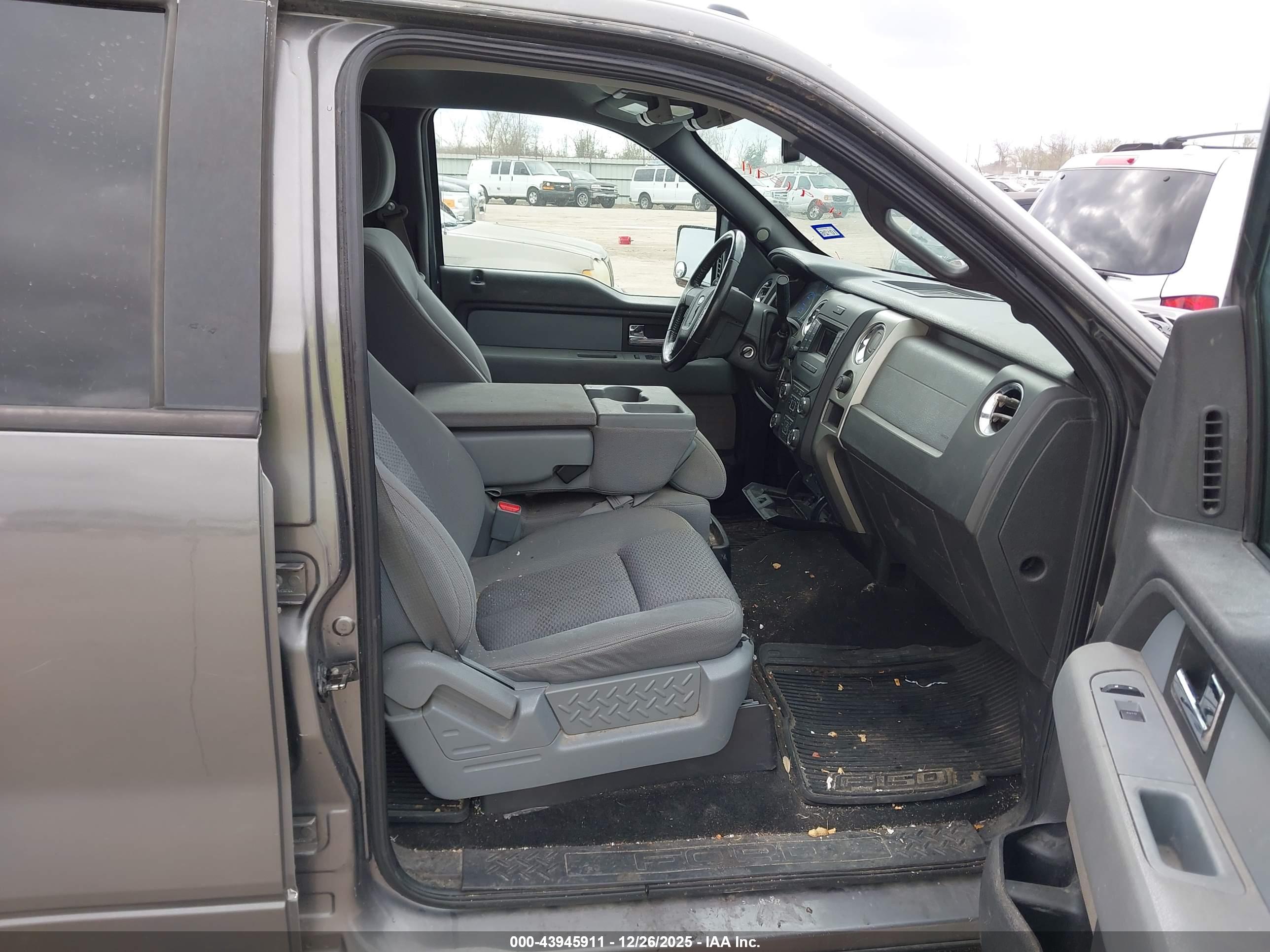 FORD F-150 image 5