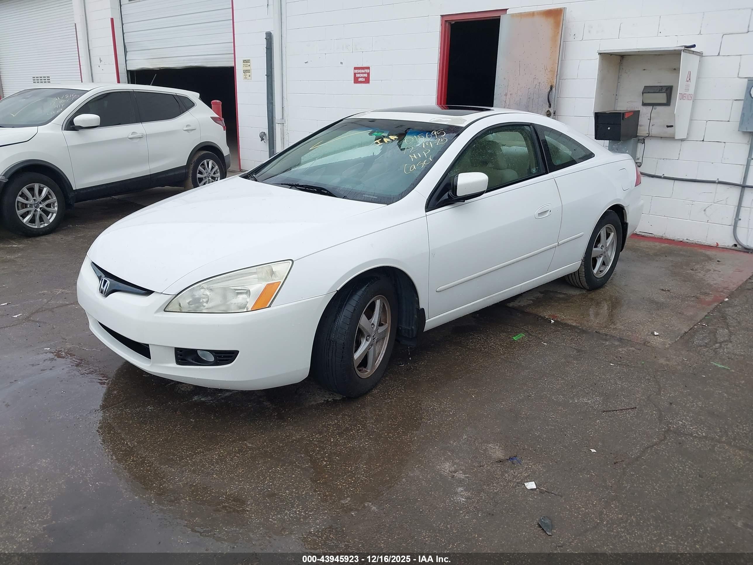 HONDA ACCORD image 2