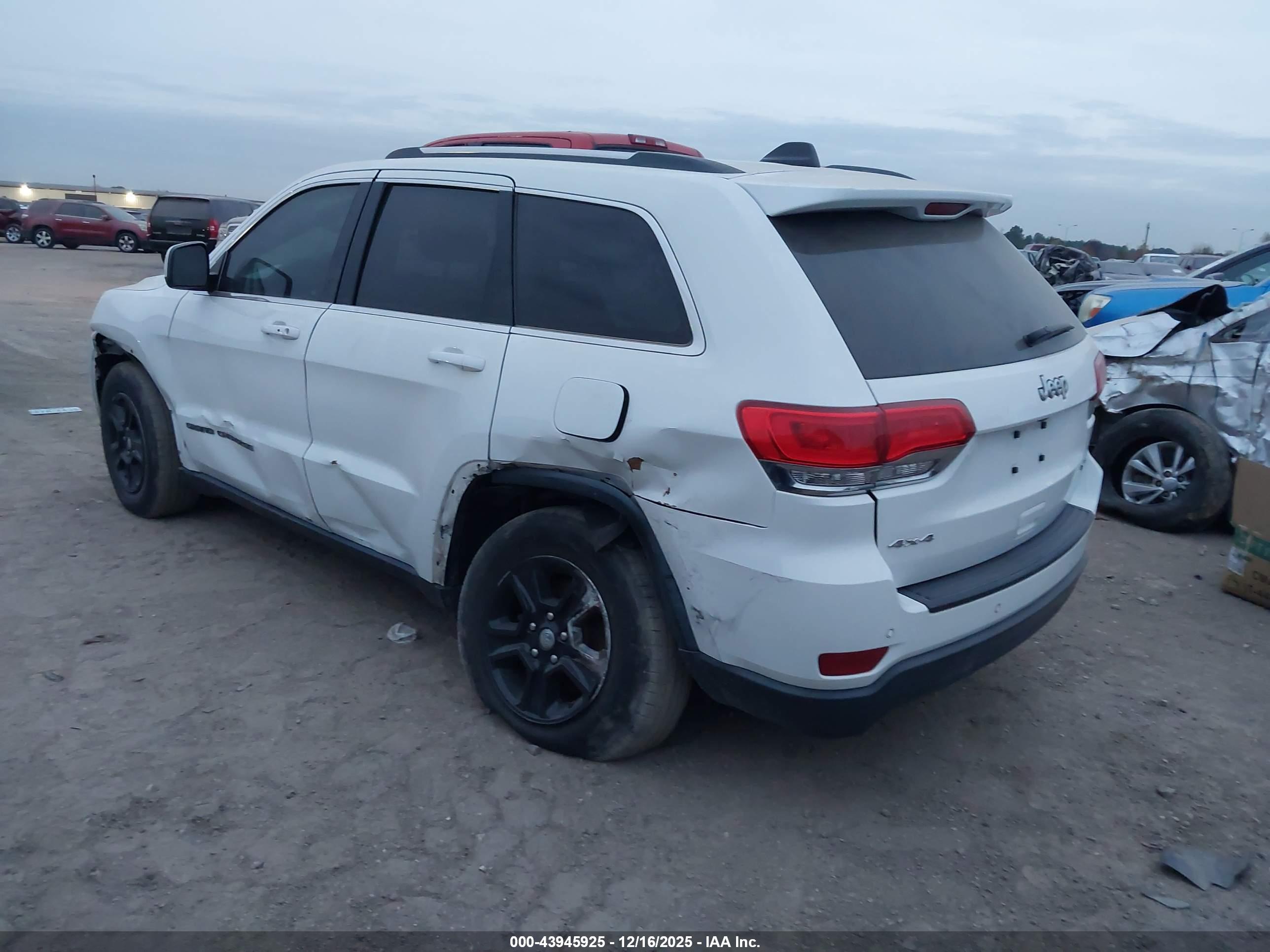 JEEP GRAND image 3